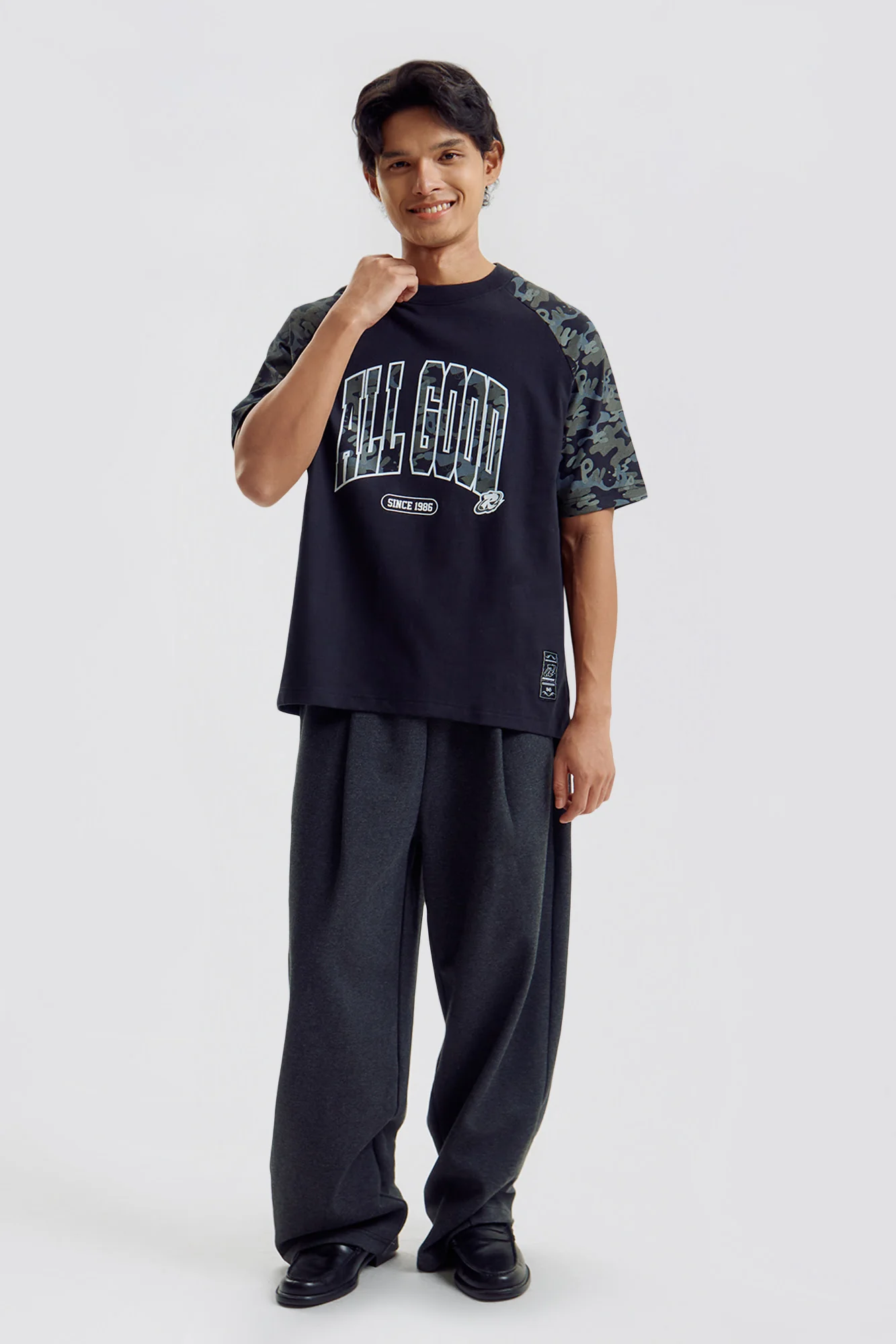 All Good Relaxed Graphic T-Shirt - Image 5