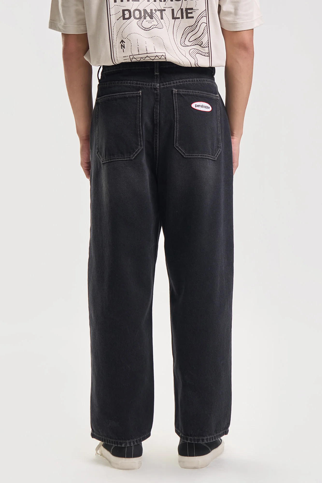 Baggy Fit 5-Pocket Jeans - Image 4