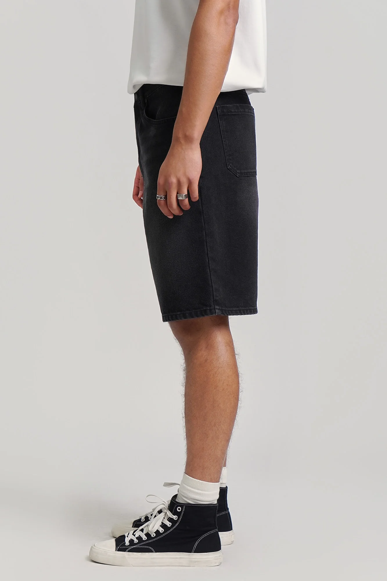 Baggy Fit Denim Shorts - Image 3