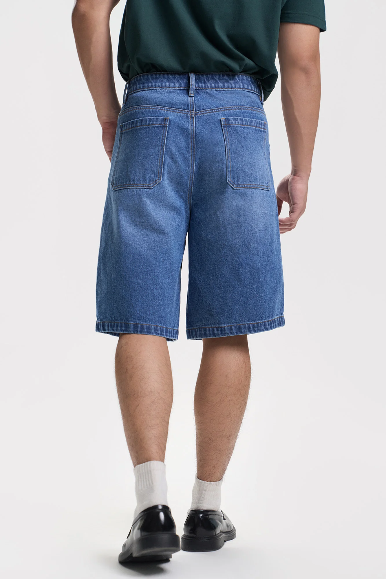 Baggy Fit Denim Shorts - Image 4