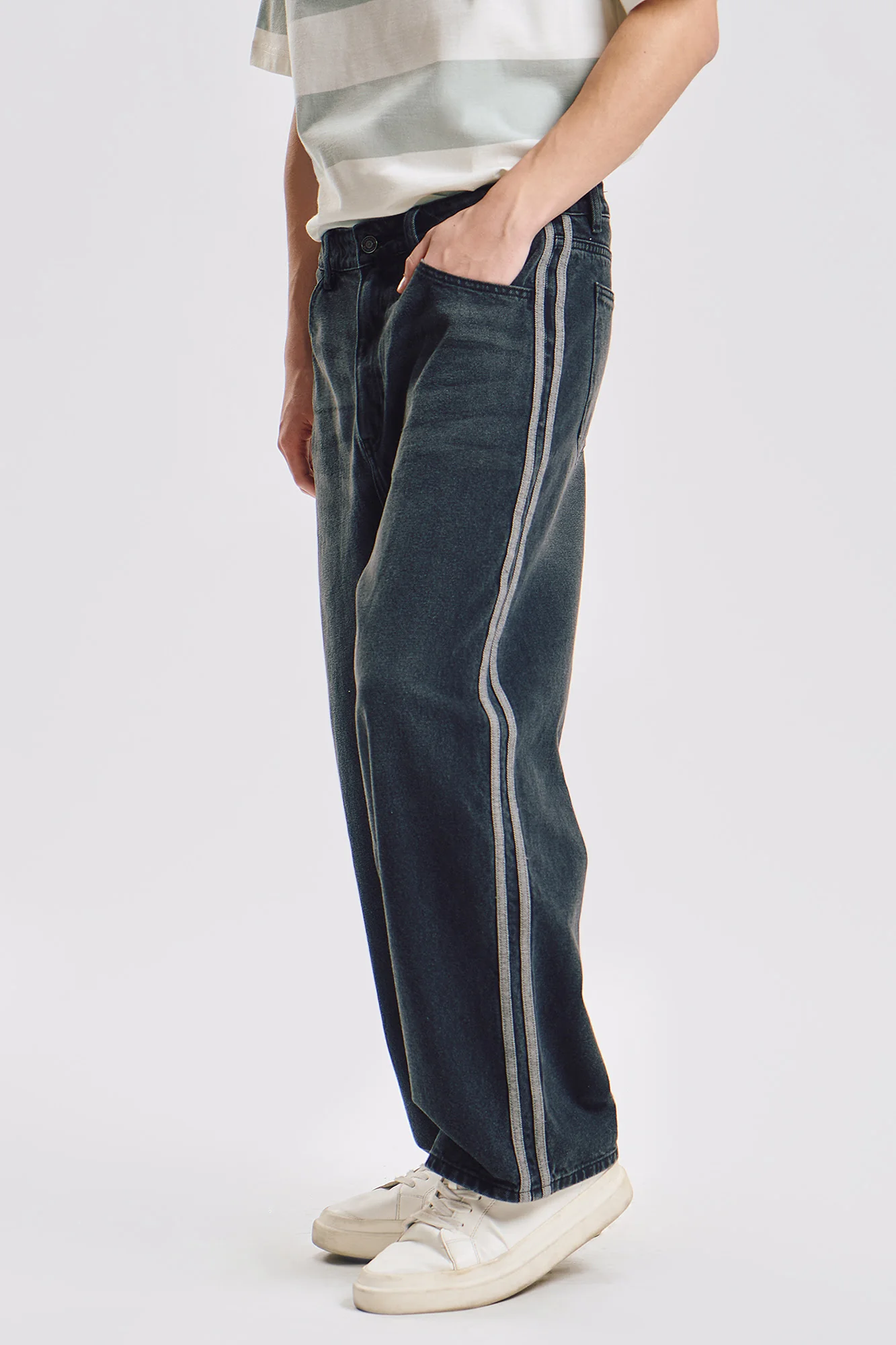 Baggy Jeans with Taping - Image 4