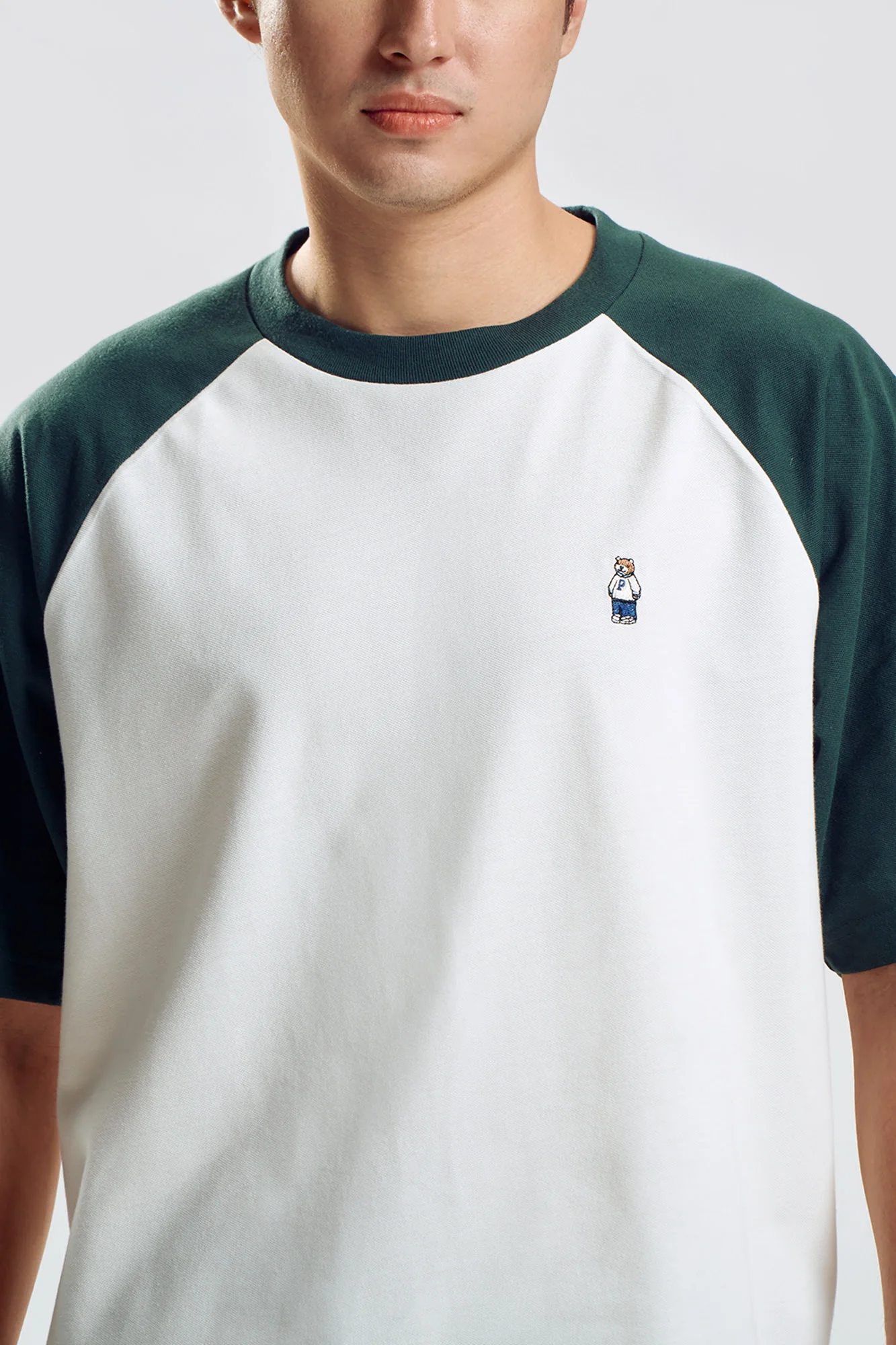 Crew Bear Relaxed Raglan T-Shirt - Image 2