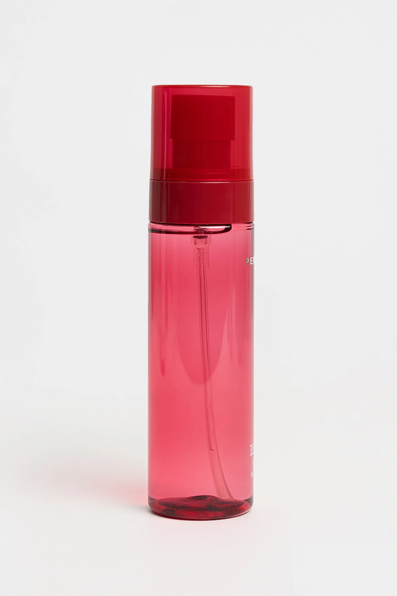 Denim Love Red Body Spray for Women 100ML - Image 4