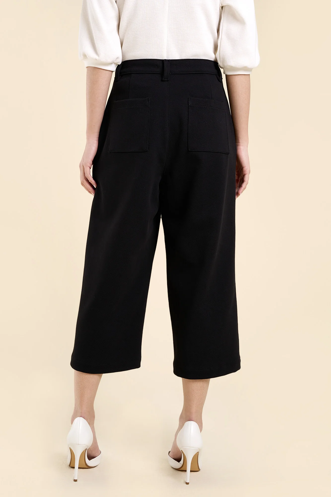 Dress Code Knit Wide Cropped Pants - Image 3