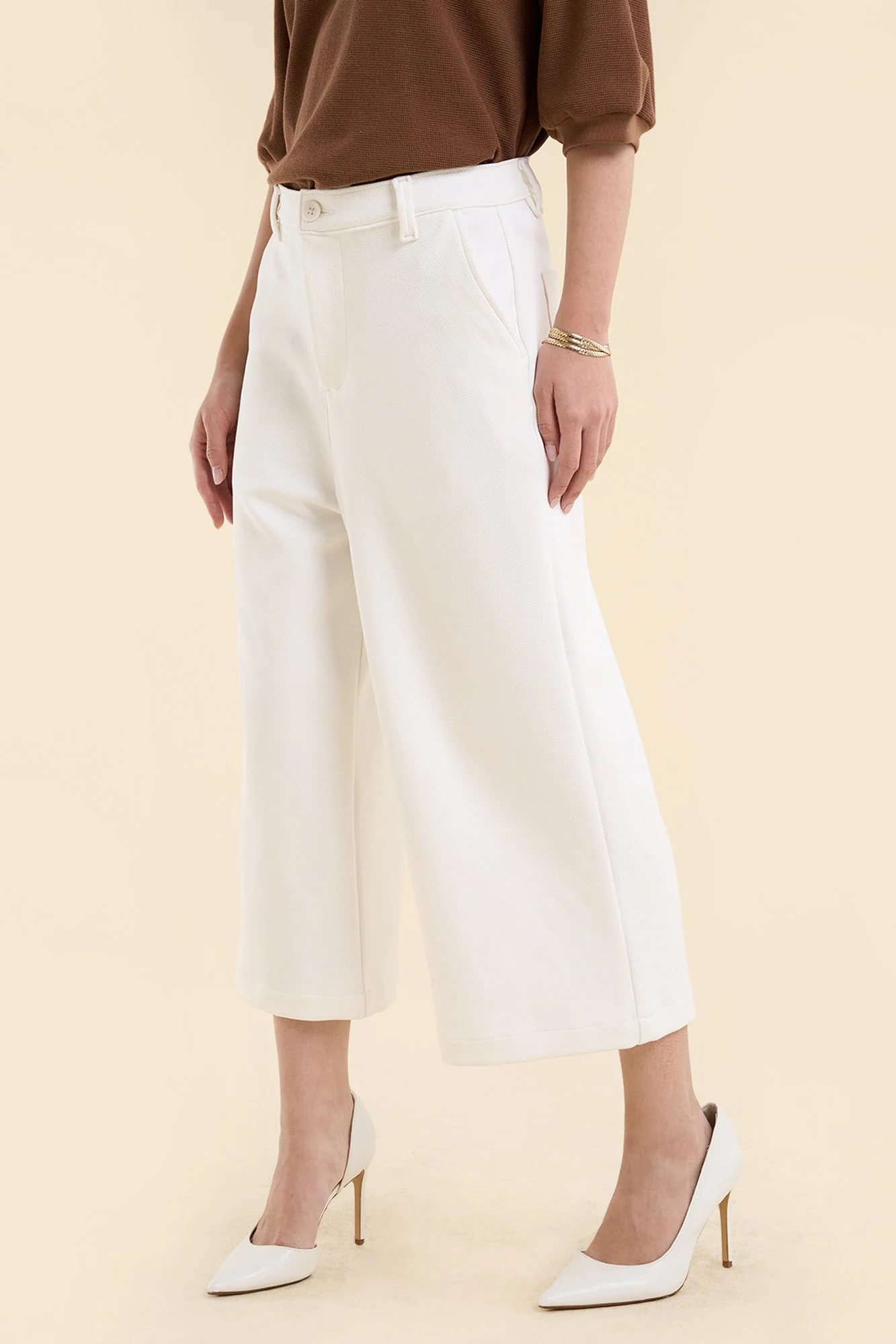 Dress Code Knit Wide Cropped Pants - Image 9