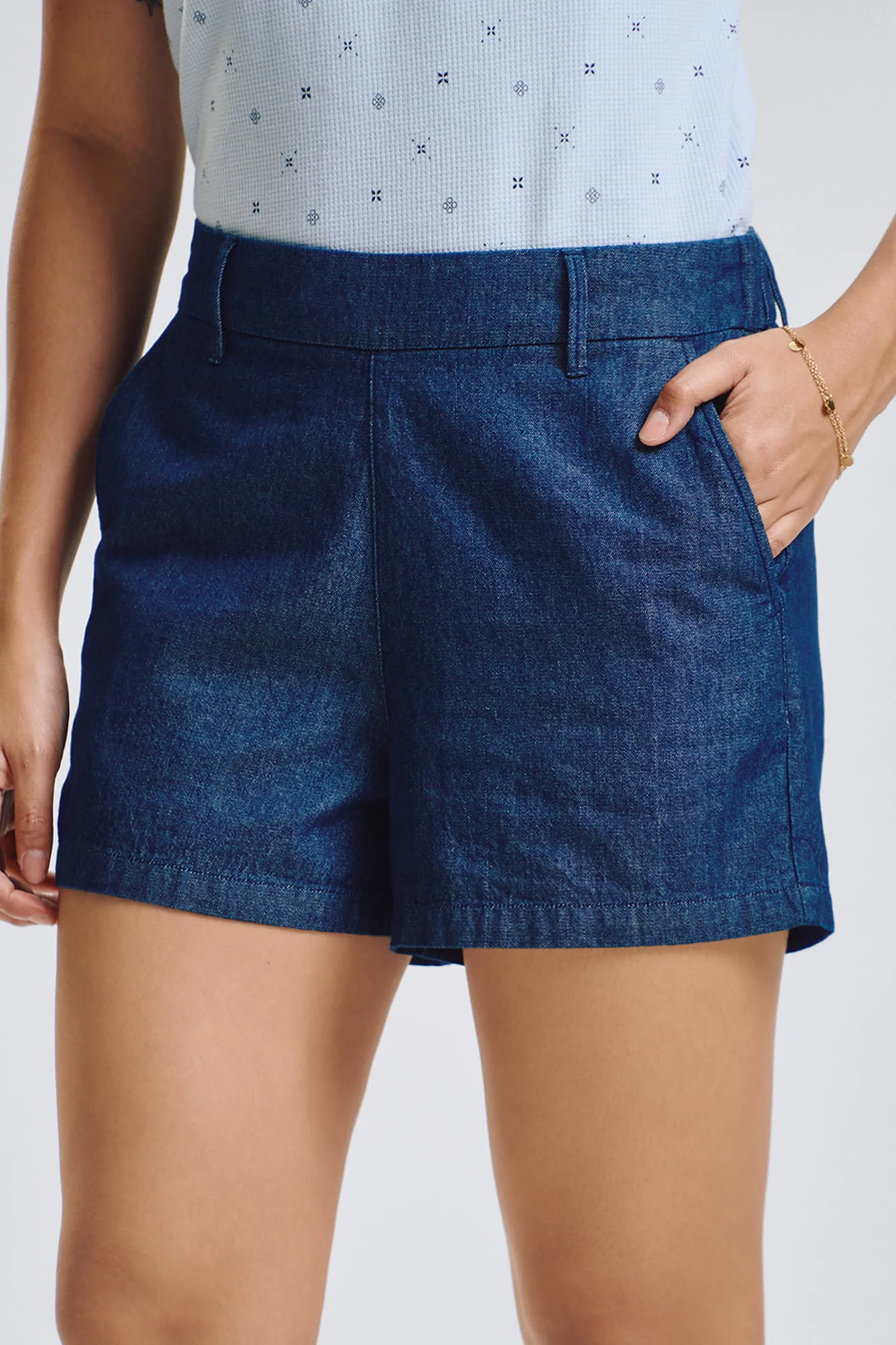 Easy Wear Shorts - Image 2