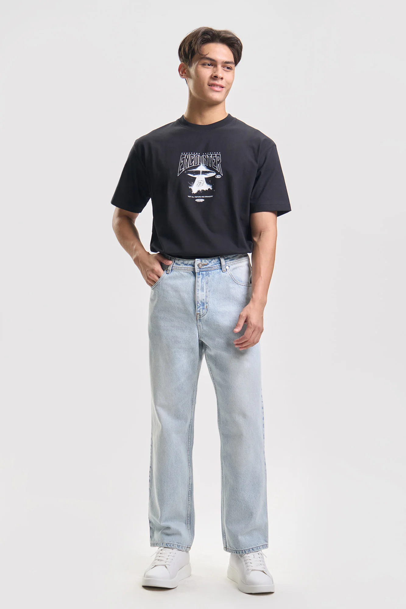 Essential Classic Straight Fit Jeans - Image 5