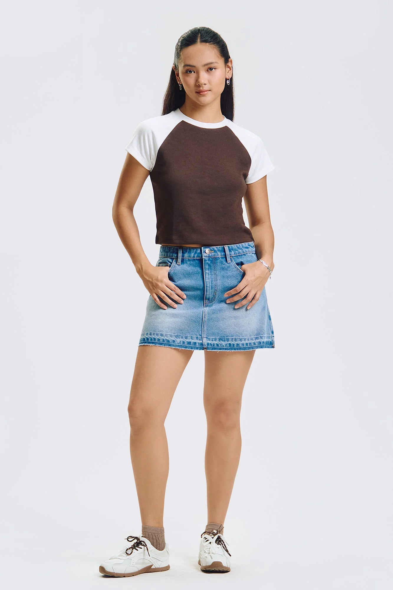 Essentials Raglan T-Shirt - Image 12