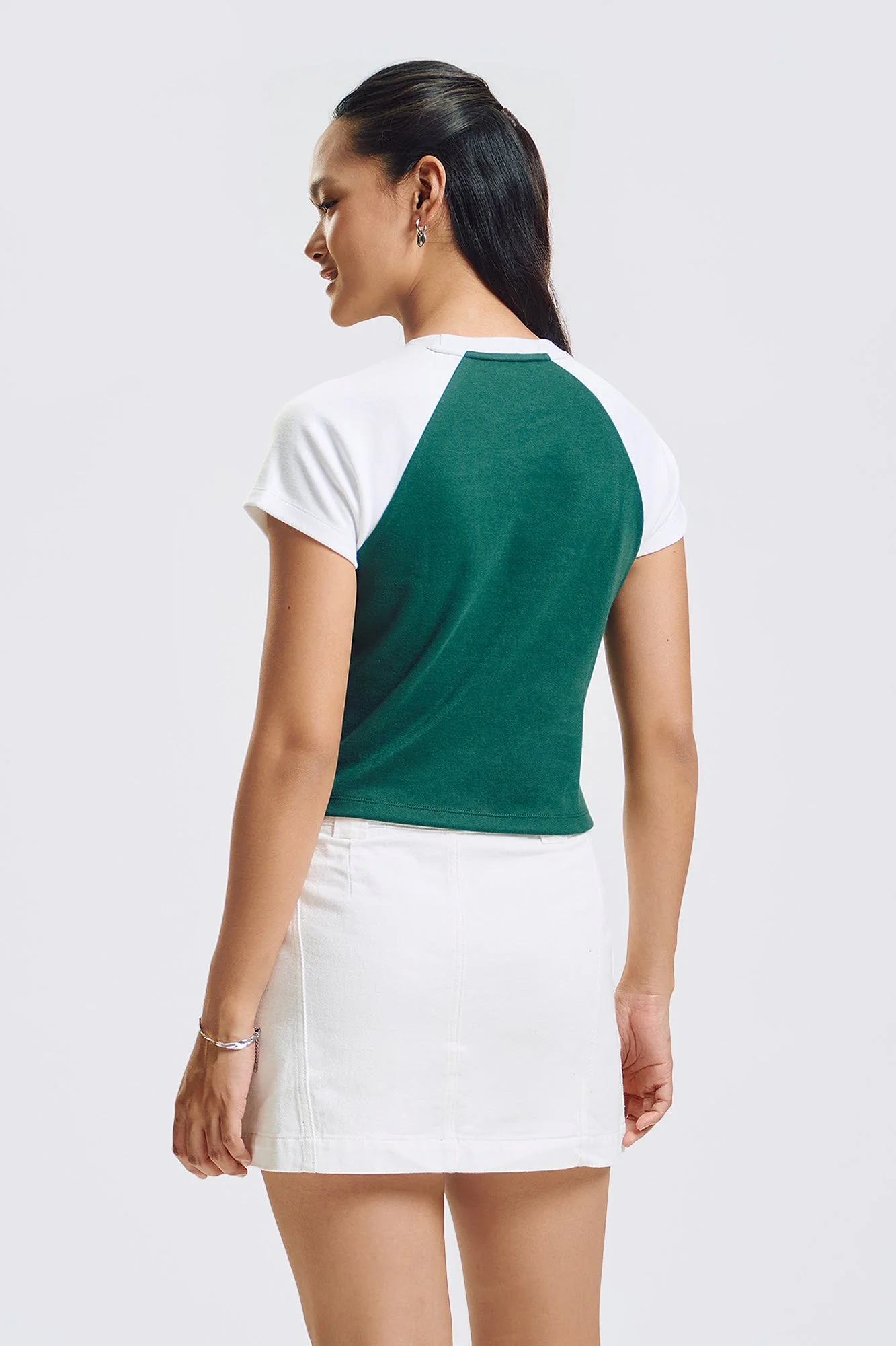 Essentials Raglan T-Shirt - Image 7