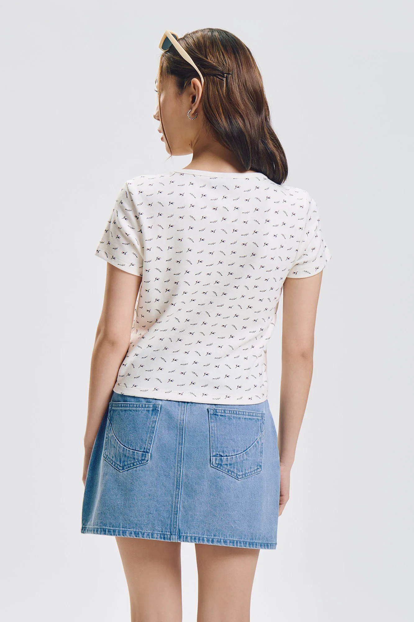 Floral Henley All-Over Print Top - Image 3