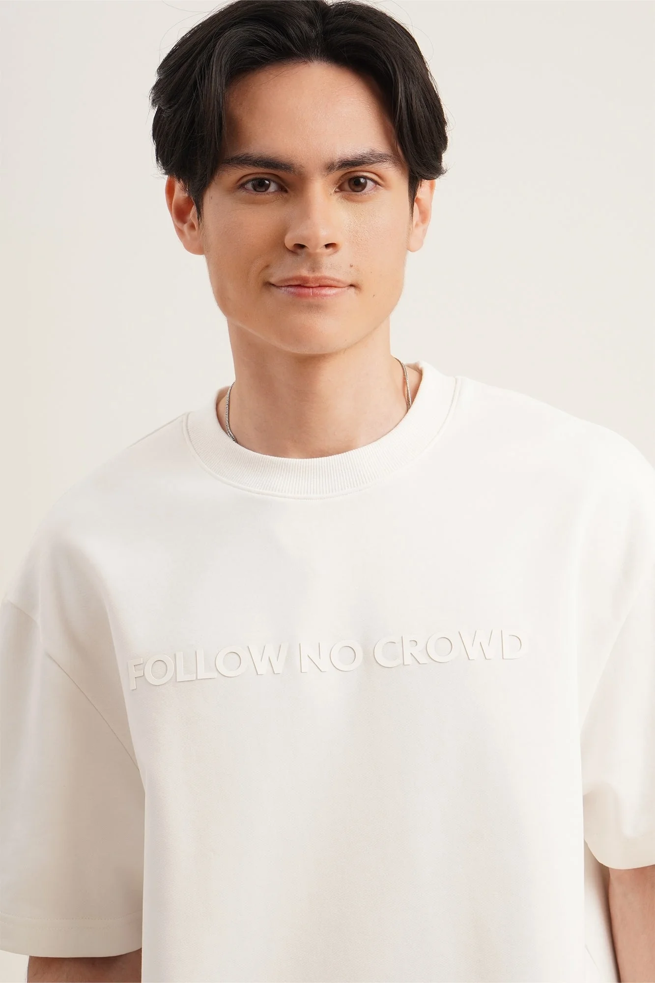 Follow No Crowd Relaxed Fit Graphic T-Shirt - Image 20