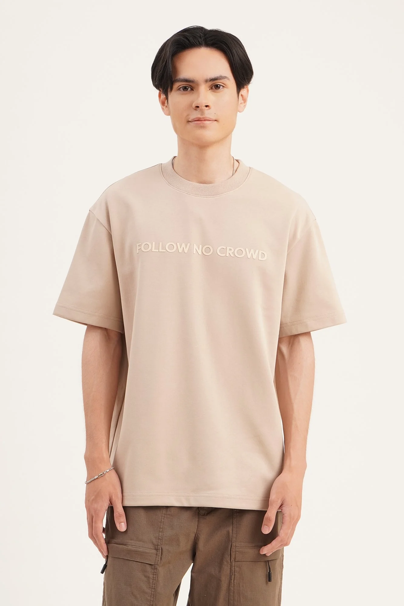 Follow No Crowd Relaxed Fit Graphic T-Shirt - Image 25