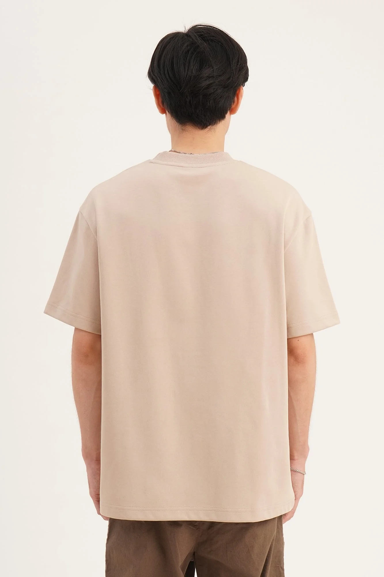 Follow No Crowd Relaxed Fit Graphic T-Shirt - Image 27