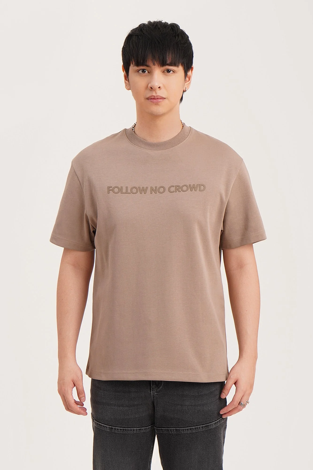 Follow No Crowd Relaxed Fit Graphic T-Shirt - Image 31