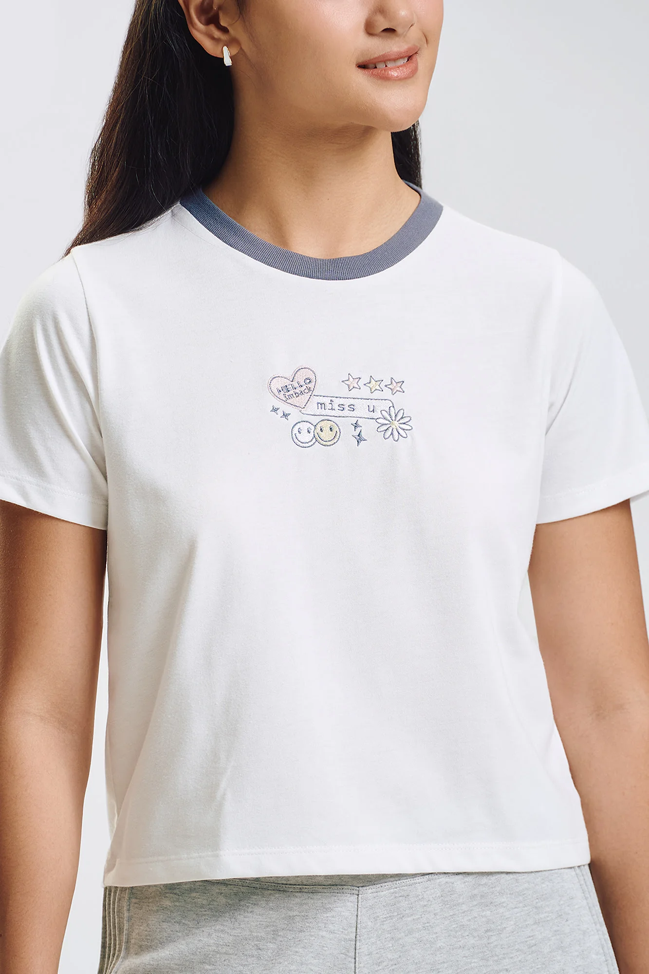 Icons Relaxed Ringer Graphict-Shirt - Image 2