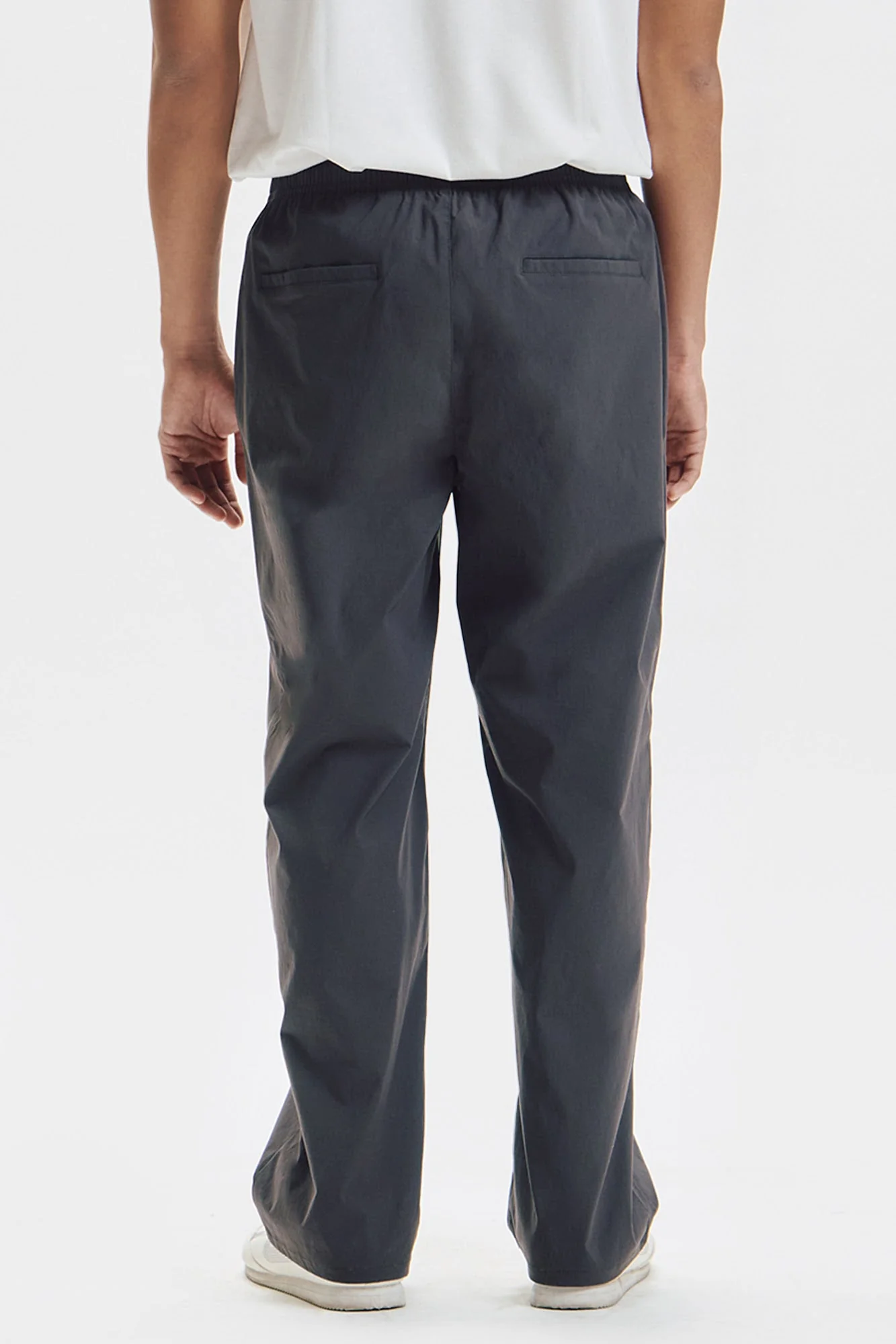 Lite Move Wide Fit Pants - Image 7