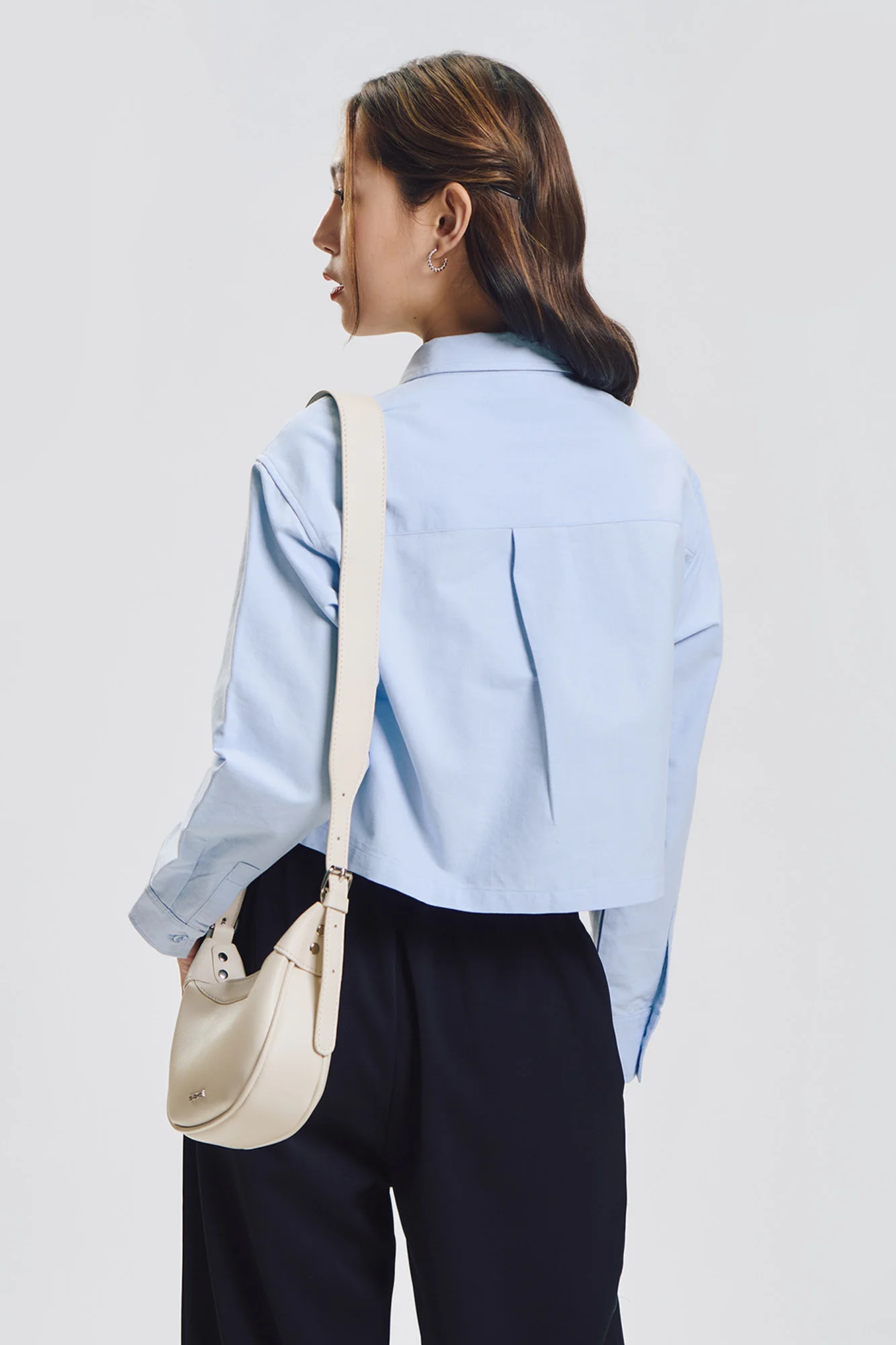 Long Sleeve Relaxed Oxford Button Down Top - Image 3