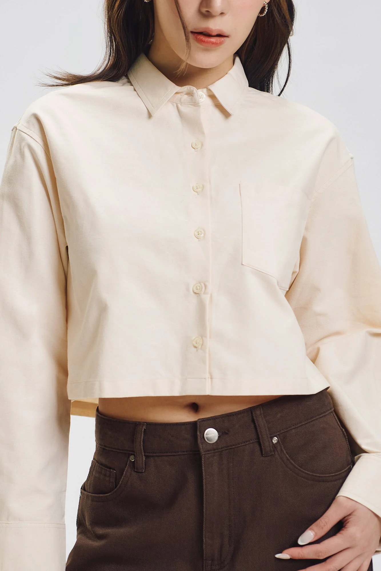 Long Sleeve Relaxed Oxford Button Down Top - Image 6
