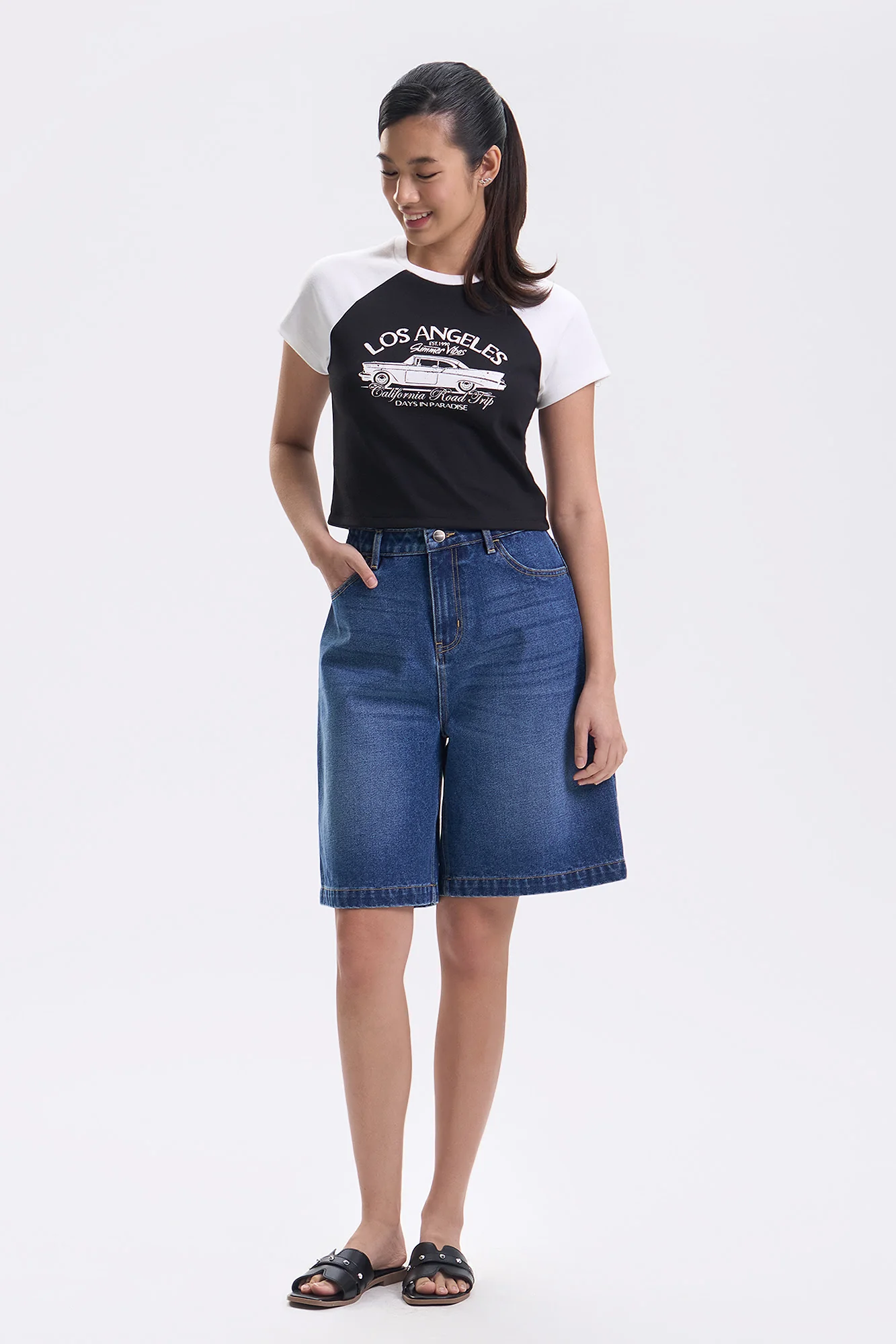 Los Angeles Slim Raglan Graphic T-Shirt - Image 4
