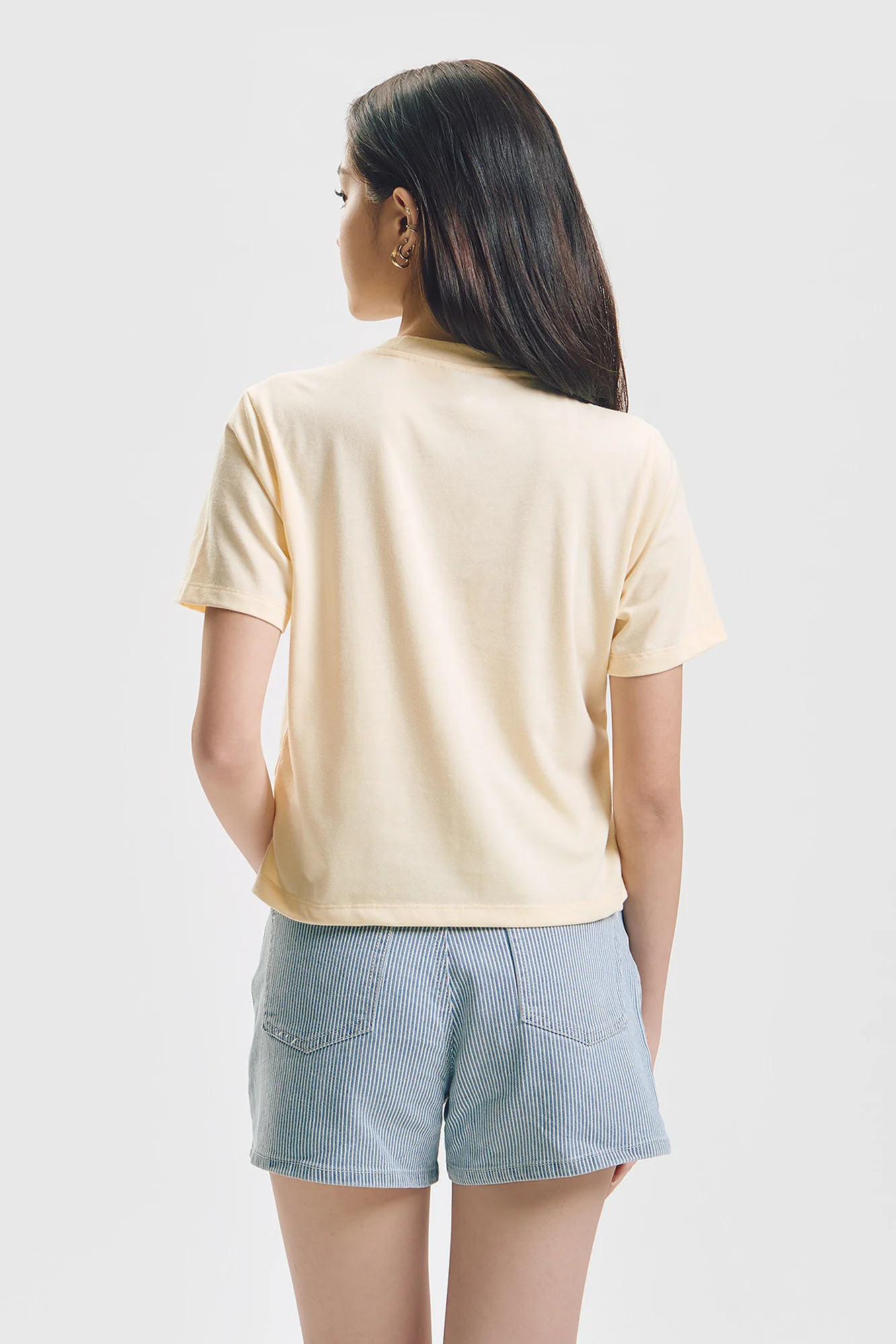 Lovely Kitty Club Relaxed Graphic T-Shirt - Image 3