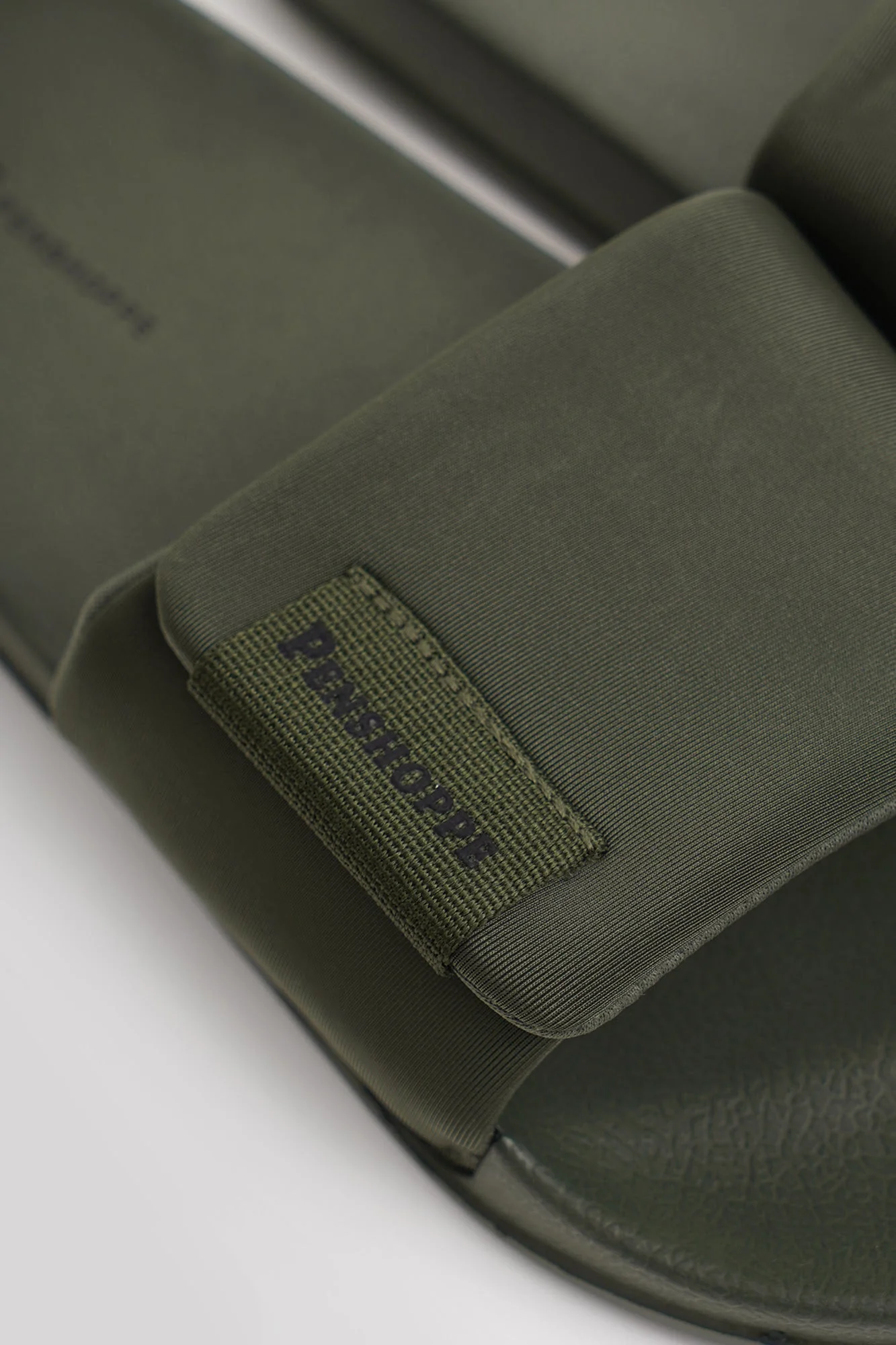 Men's Padded Velcro Band with Woven Label Branding - Image 8