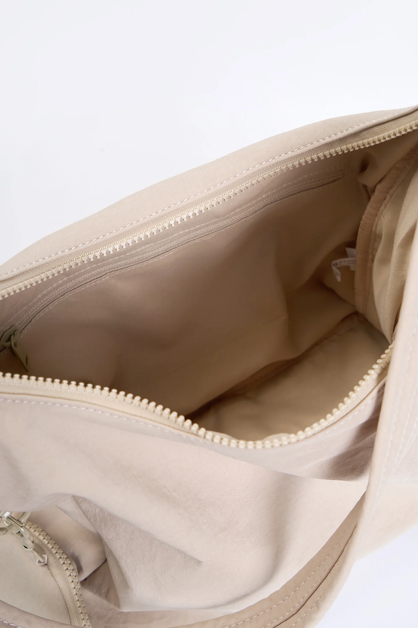Messenger Bag with Circular Coin Purse - Image 5