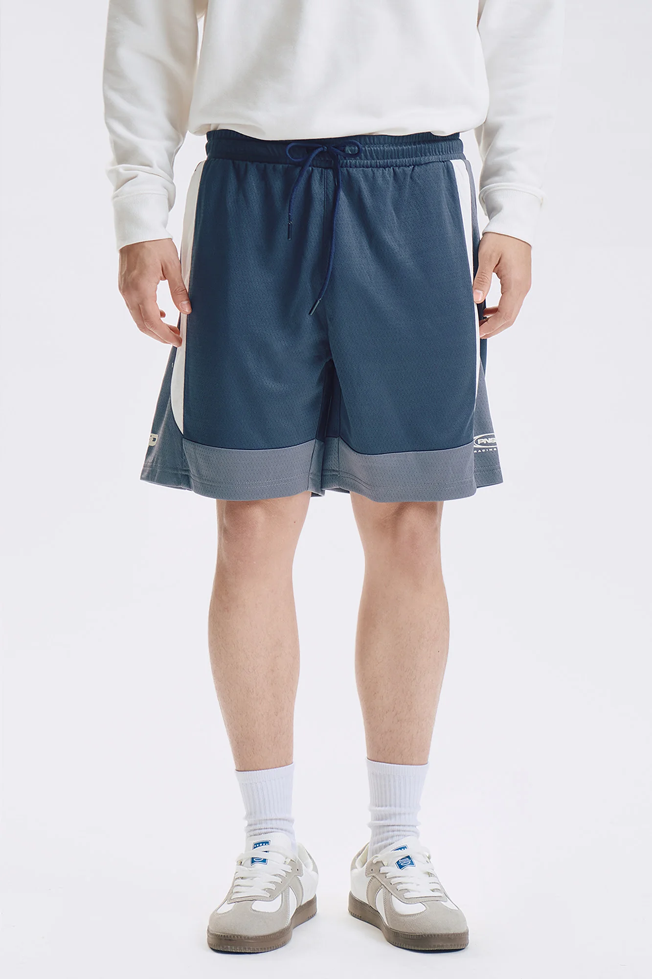 Modern Fit Mesh Shorts