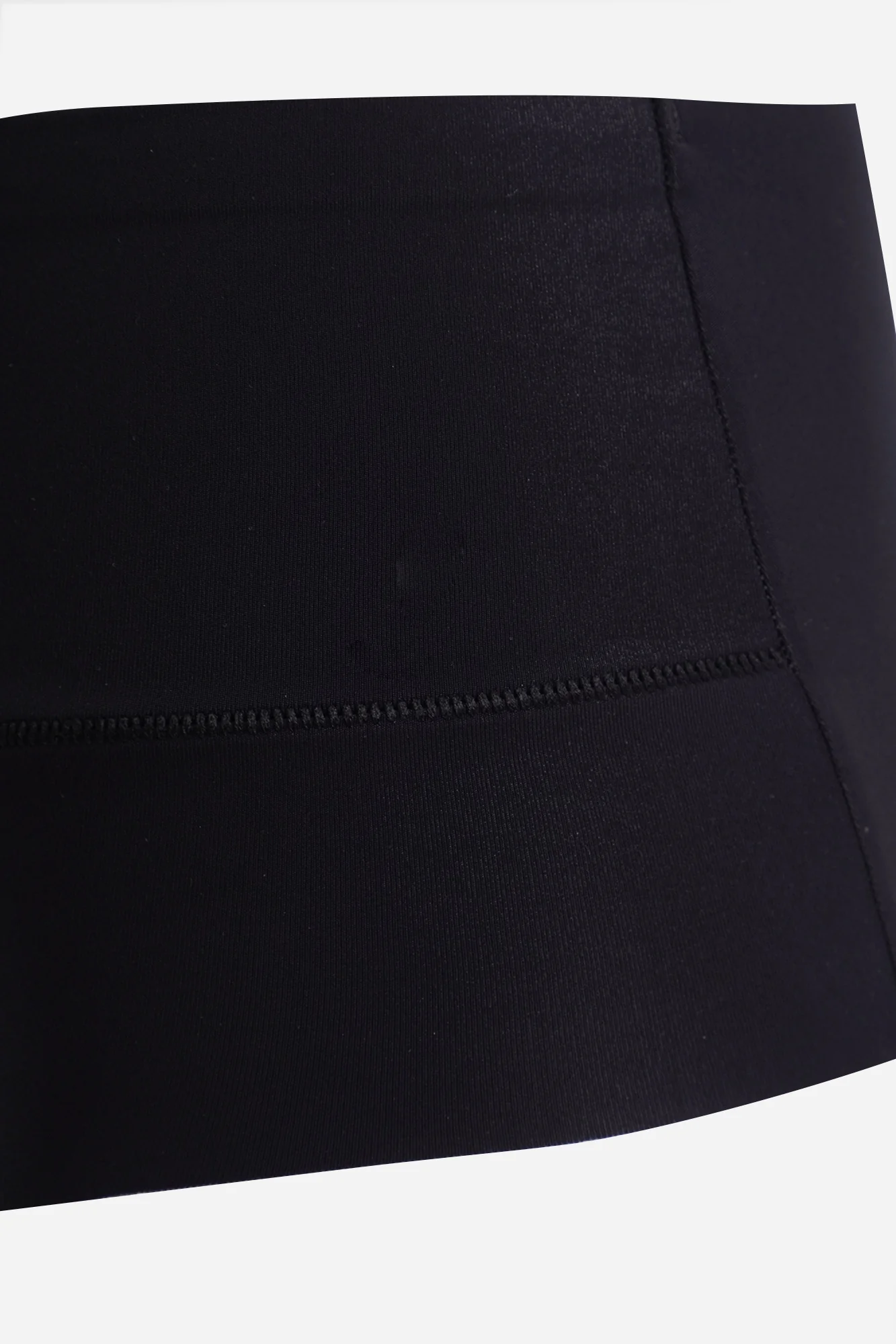 Penshoppe Core Tummy Control Seamless Panty - Image 4