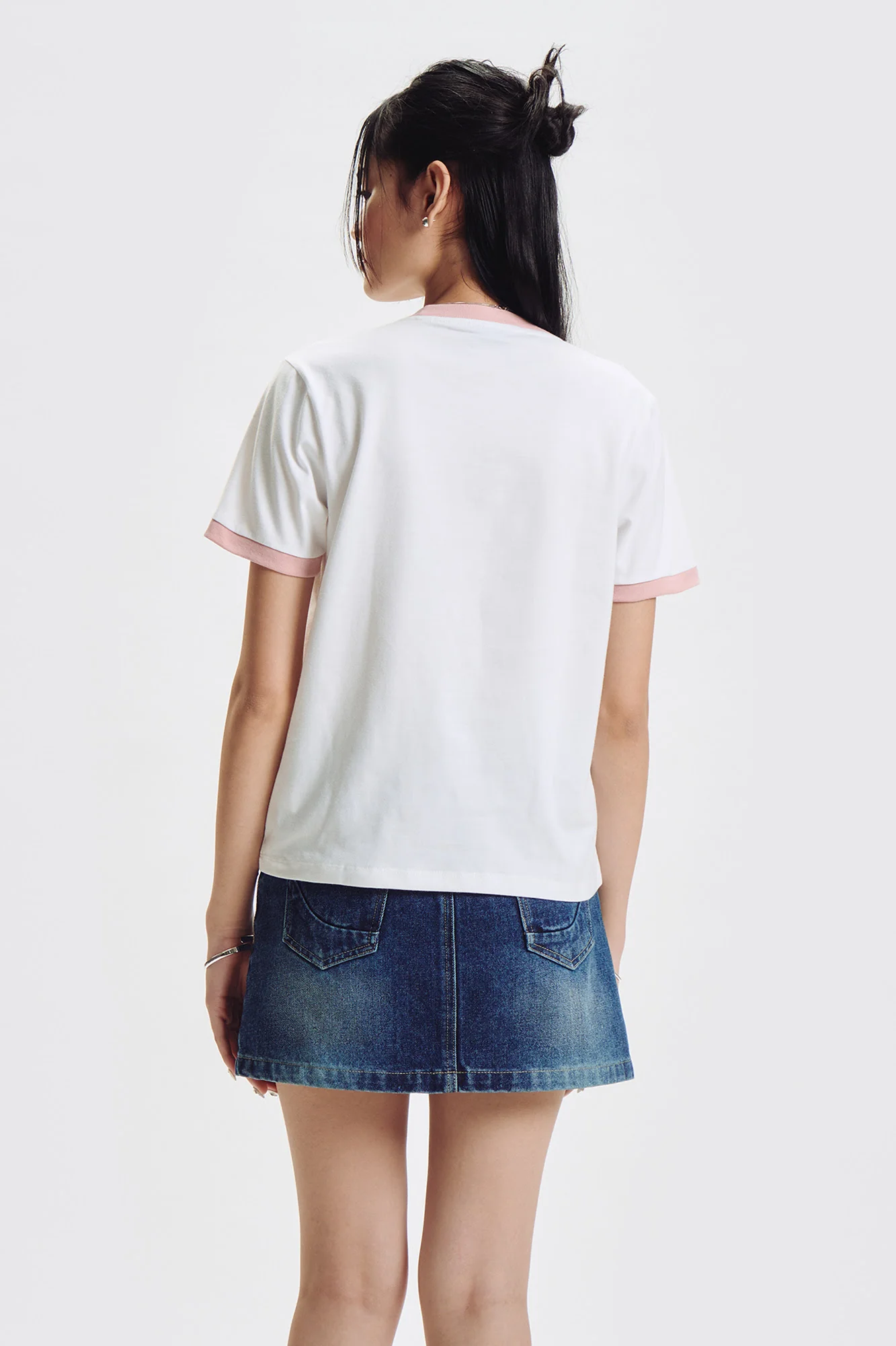 Penshoppe ❤️ Hello Kitty Relaxed Ringer Graphic T-Shirt - Image 3