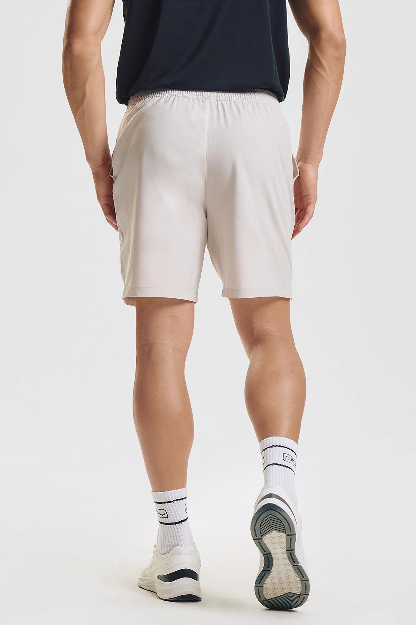 Penshoppe Play Modern Fit Jogging Shorts - Image 9