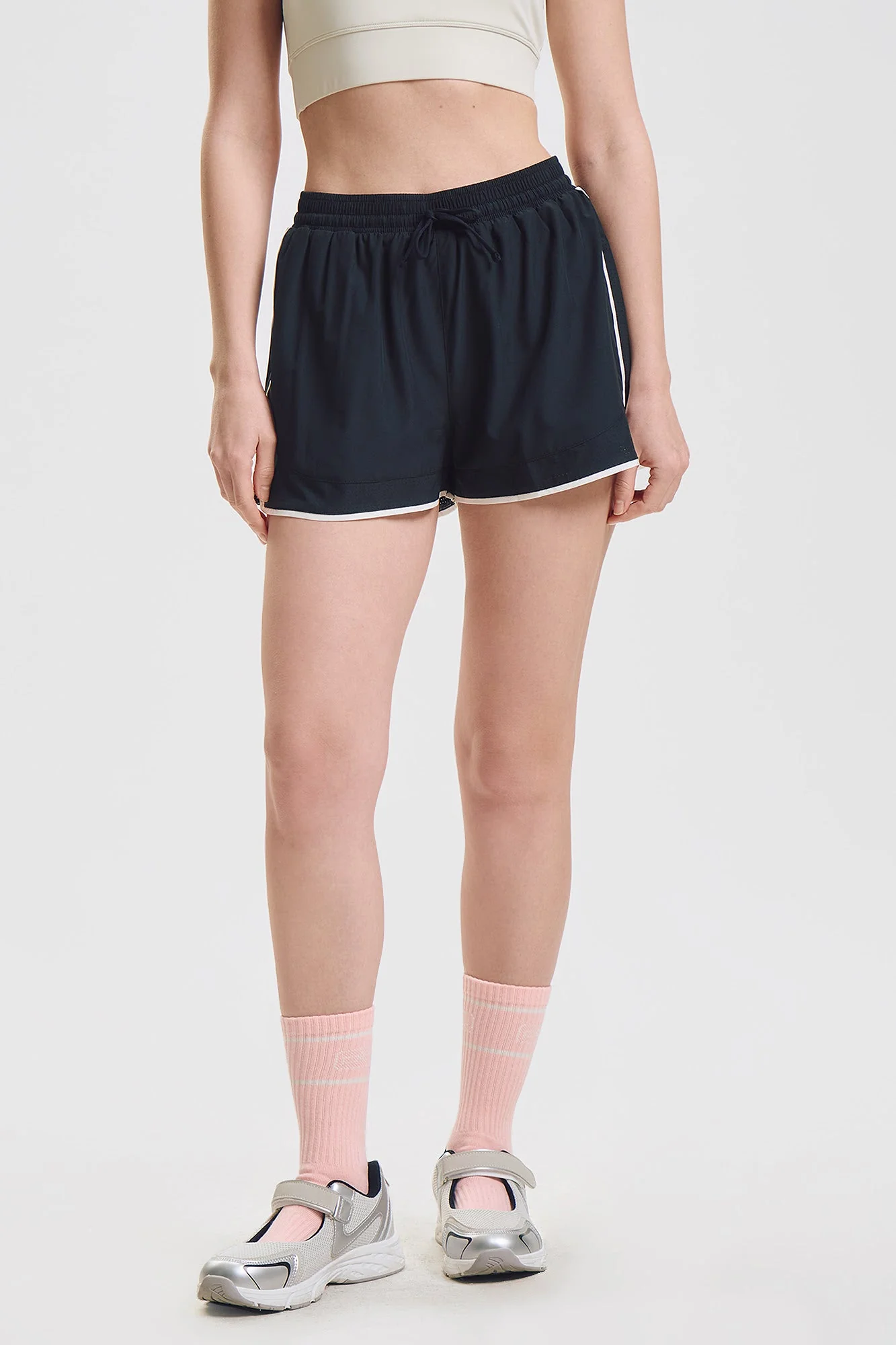 Penshoppe Play Shorts With Compression - Image 6