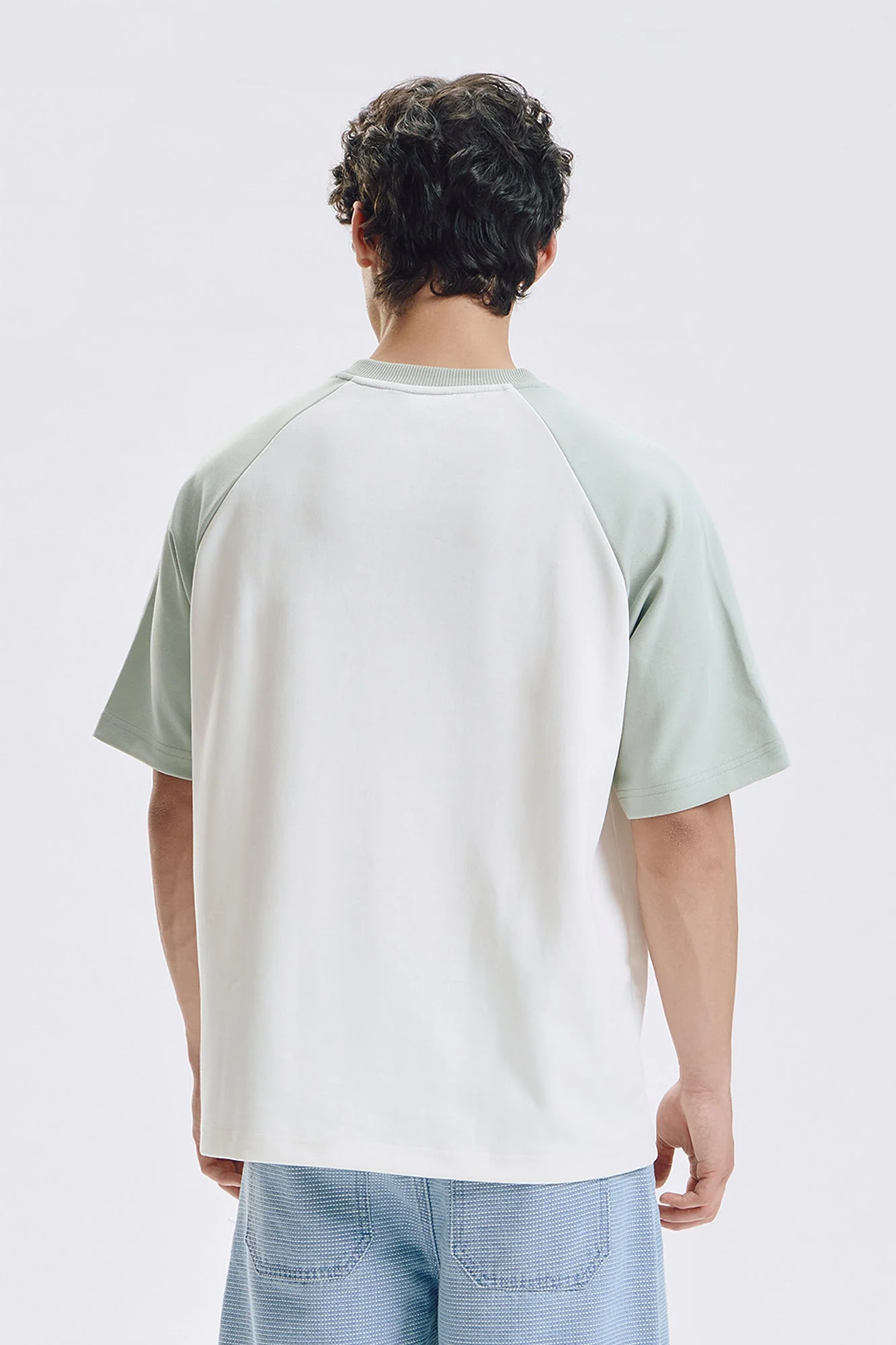 Penshoppe Relaxed Raglan T-Shirt - Image 7
