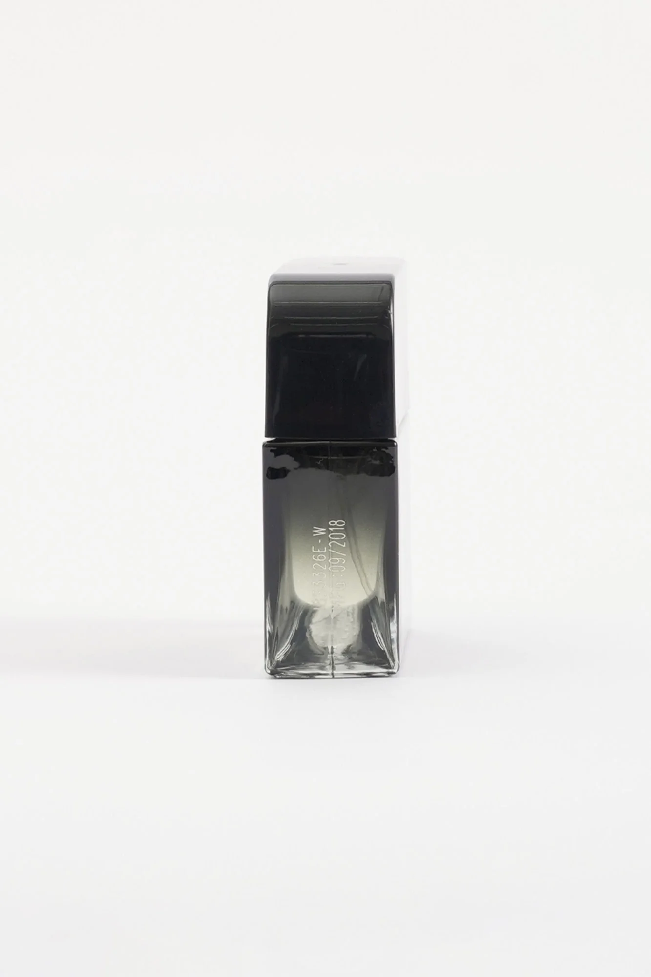 Signature Midnight Eau De Toilette For Men 70ML - Image 8