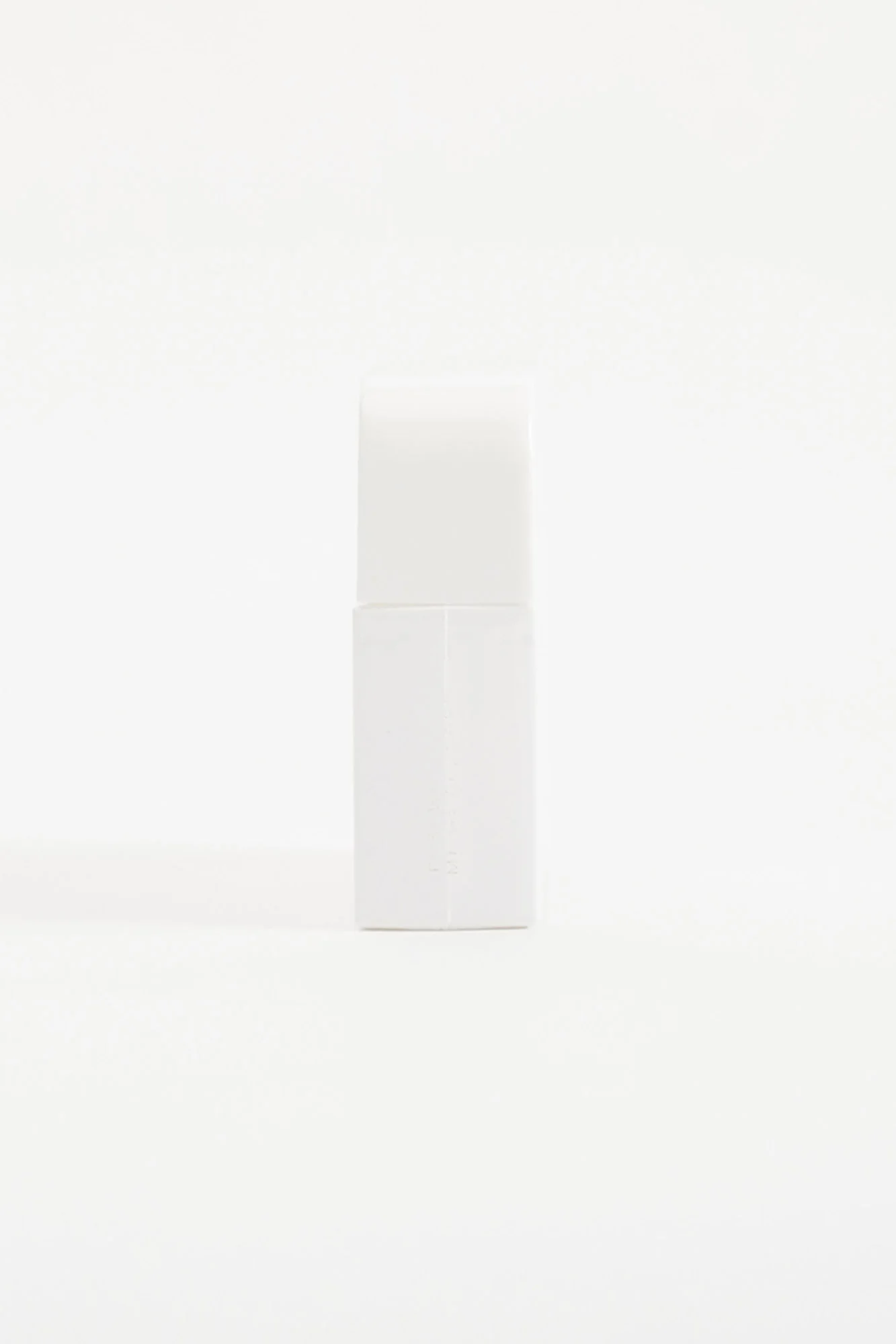 Signature White Eau De Toilette For Men 70ML - Image 8