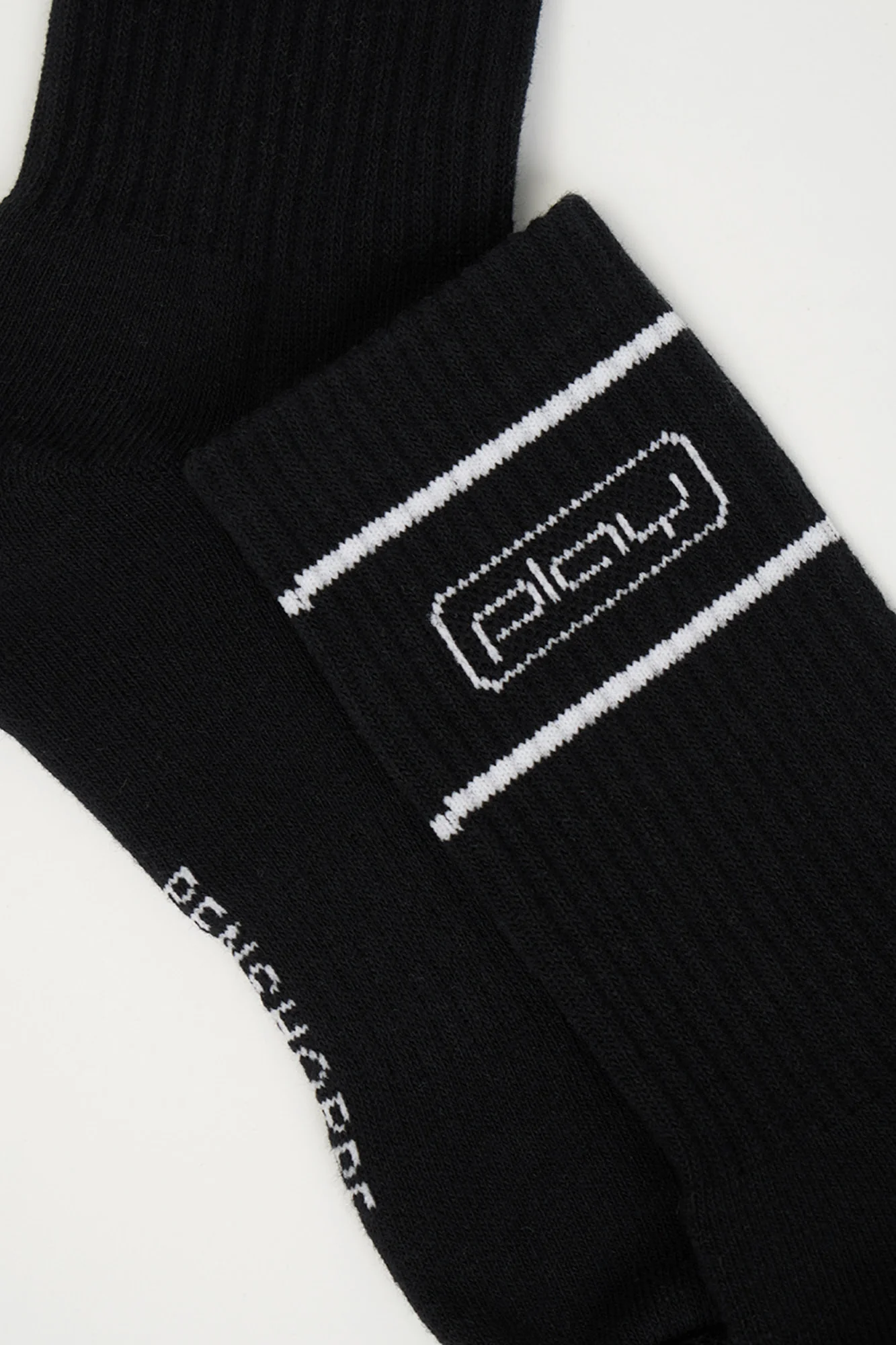 Penshoppe Play Crew Socks - Image 4