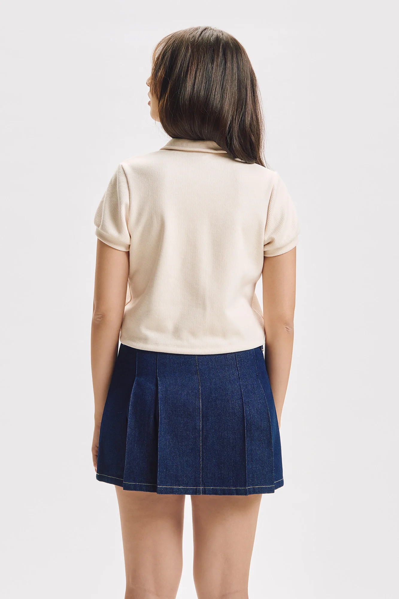 Puff Sleeve Zip Ribbed Knit Polo with Embroidery - Image 3