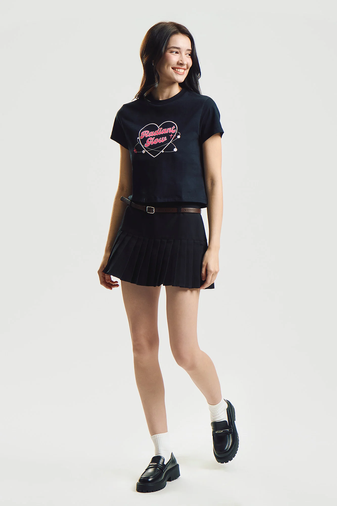 Radiant Glow Boxy Graphic T-Shirt - Image 5