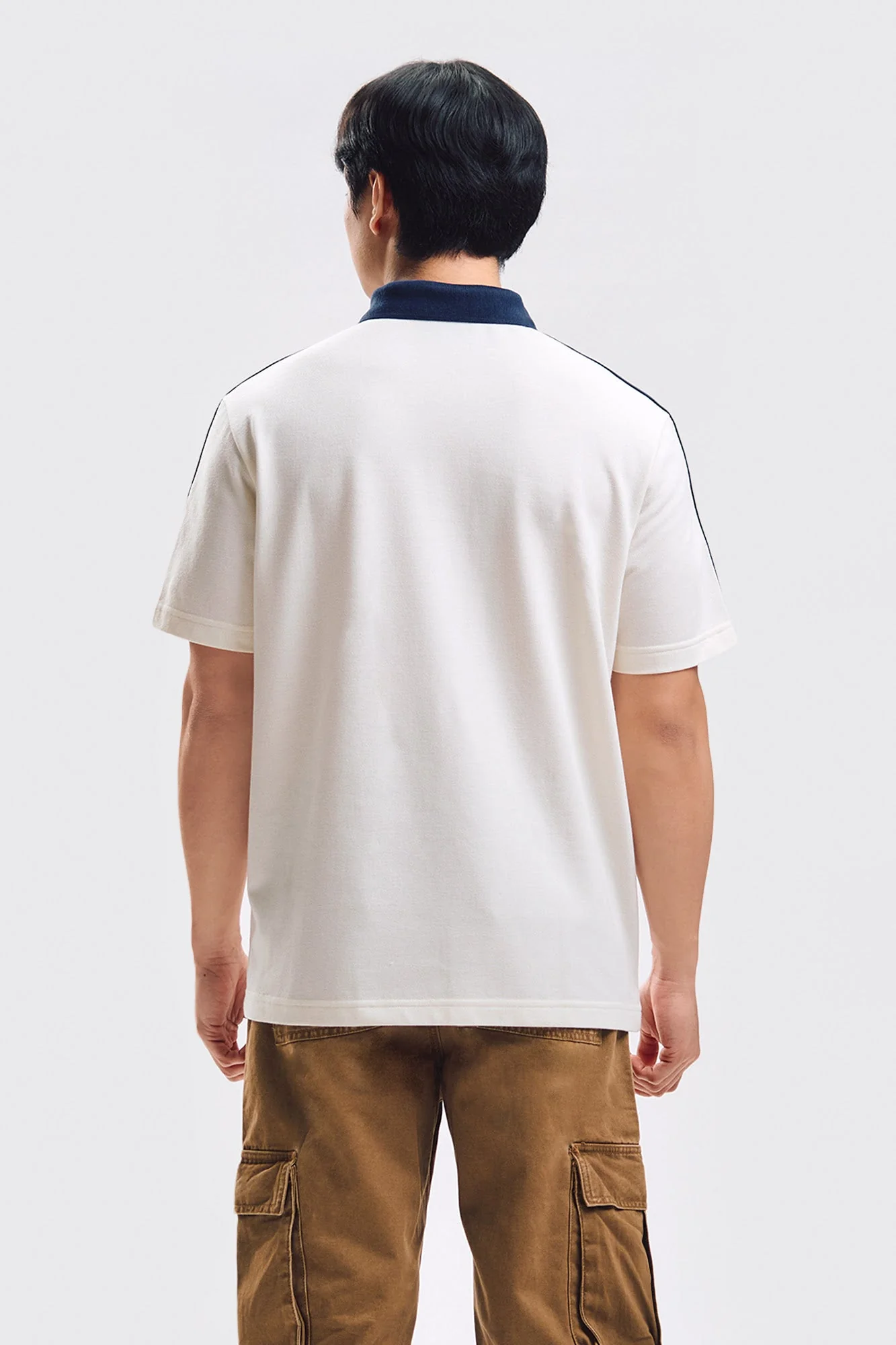 Relaxed Fit Polo with Contrast Details - Image 11