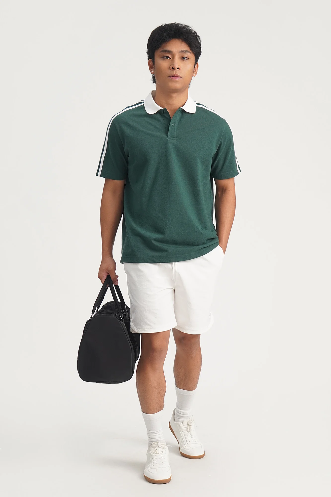 Relaxed Fit Polo with Contrast Details - Image 4