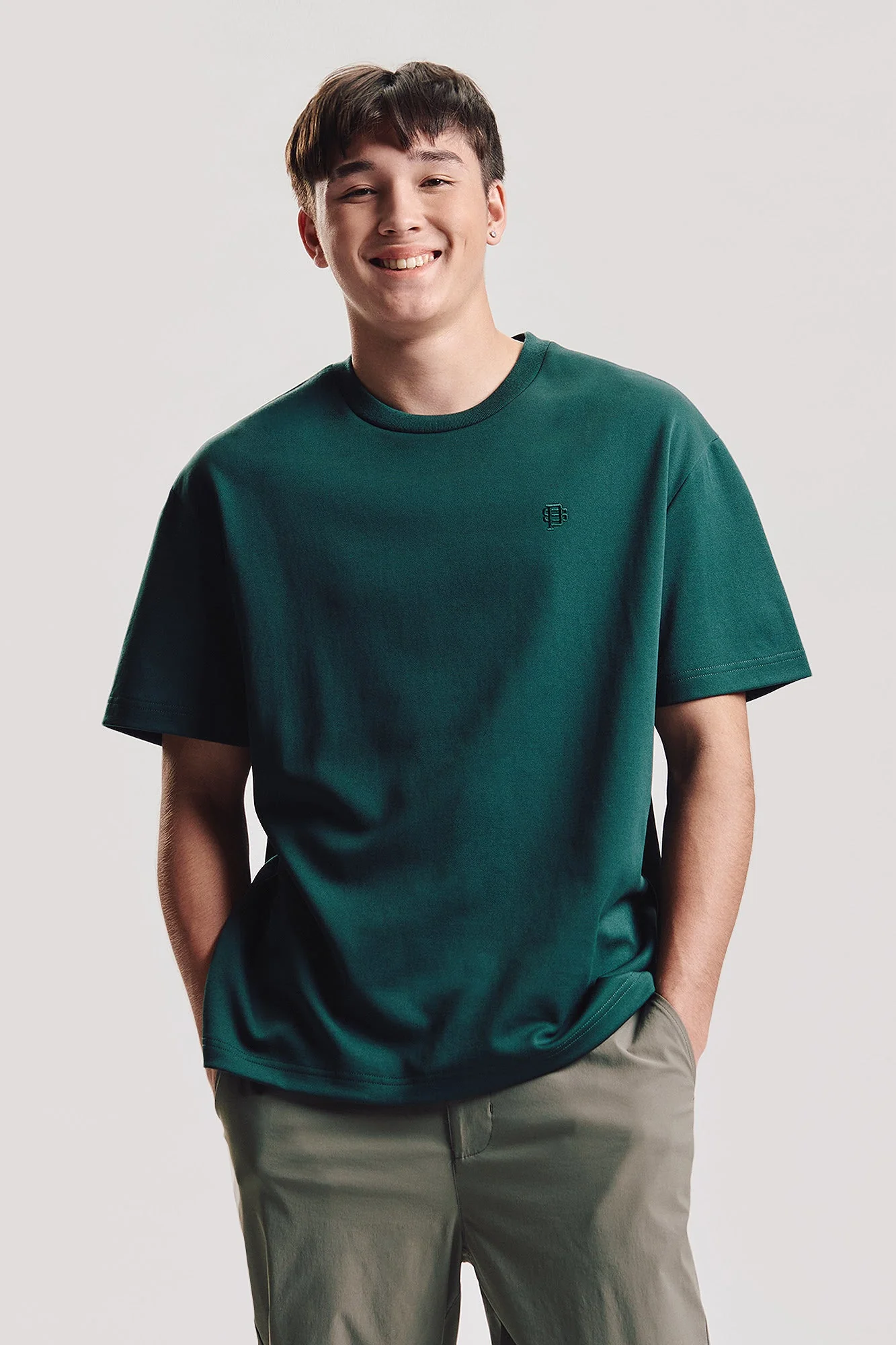 Essentials Relaxed T-Shirt - Image 11