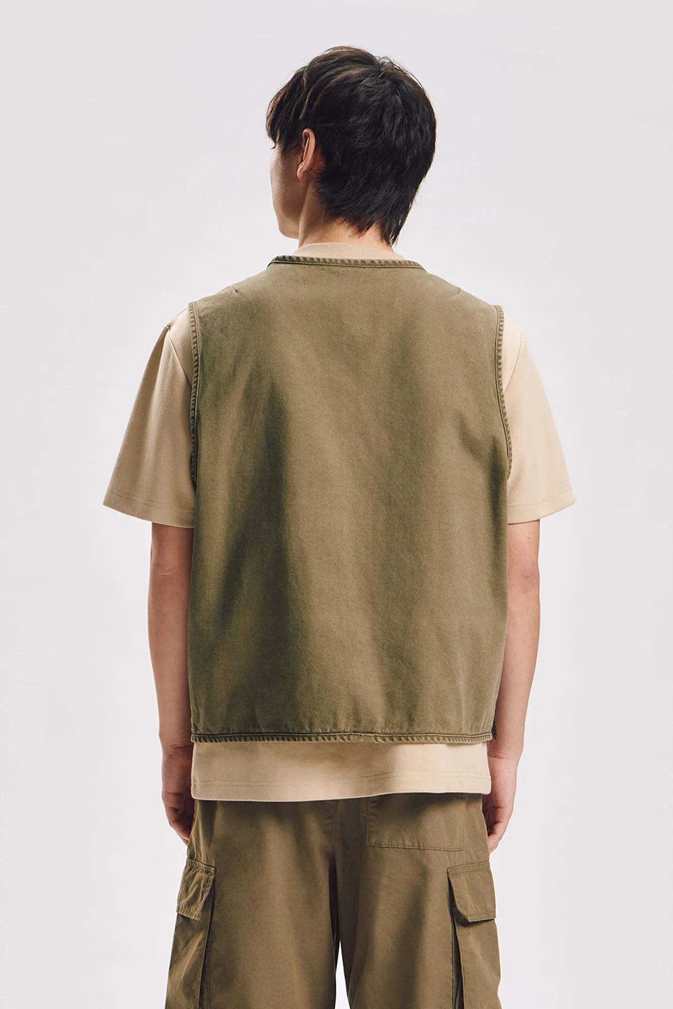Relaxed Vest with Pockets - Image 4