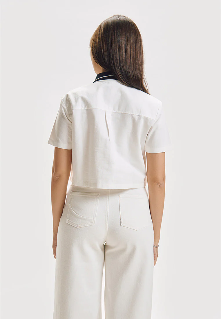 Short Sleeve Ribbed Collar Button Down Top - Image 3