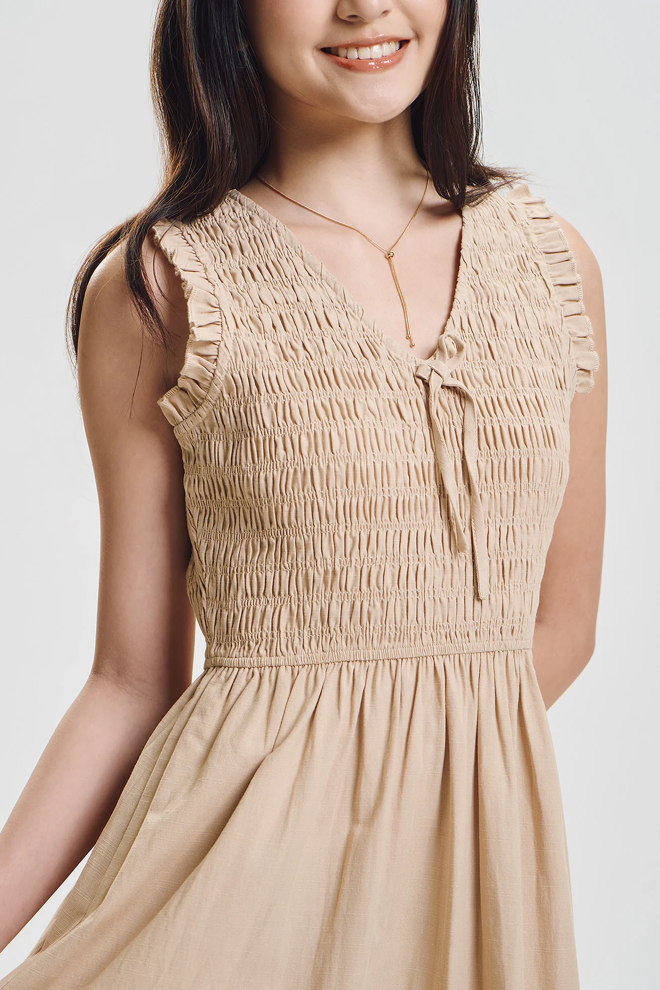 Sleeveless Smocking Midi Dress - Image 2