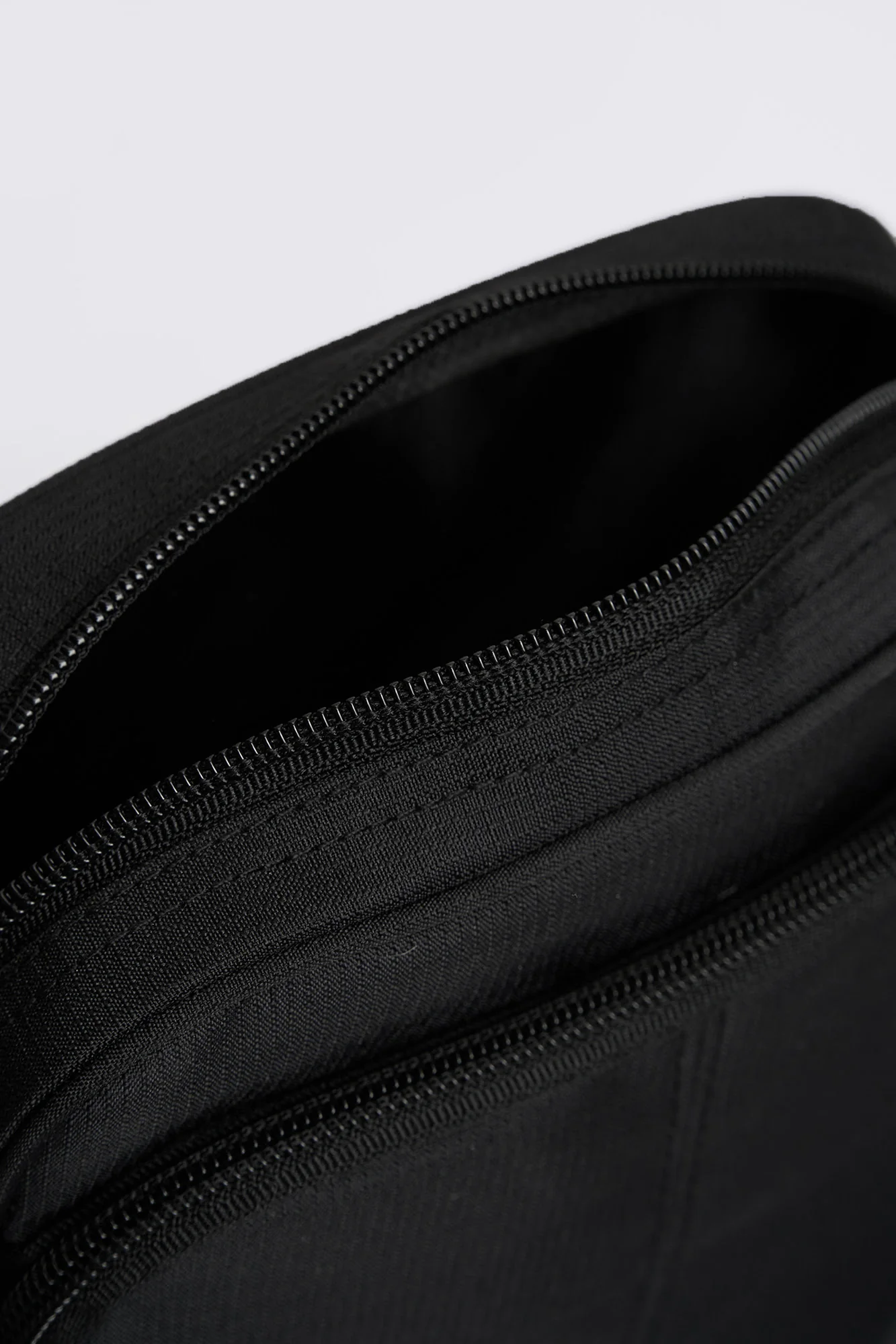 Sling Bag - Image 5