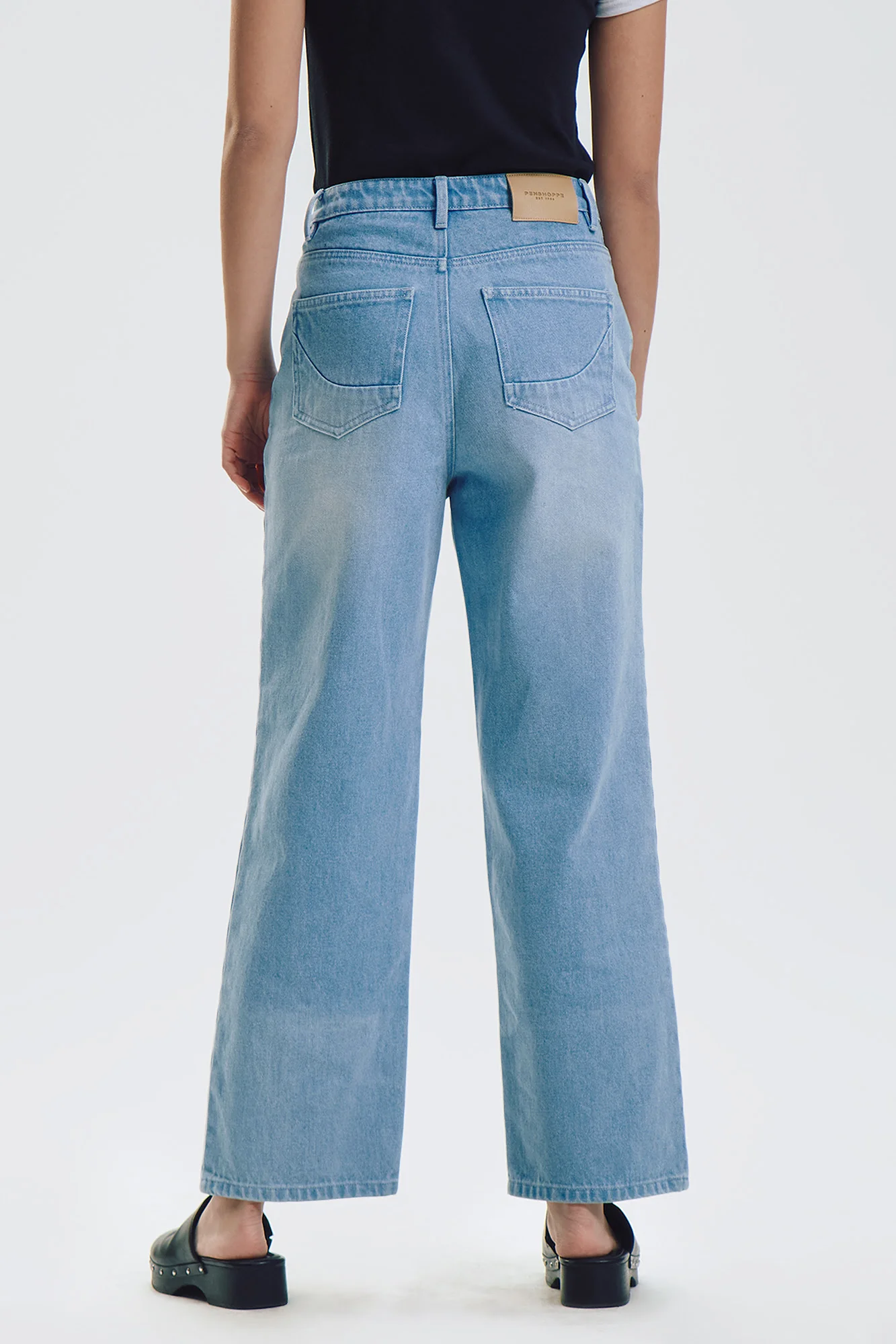 Straight Fit Jeans with Front Seam Detail - Image 4