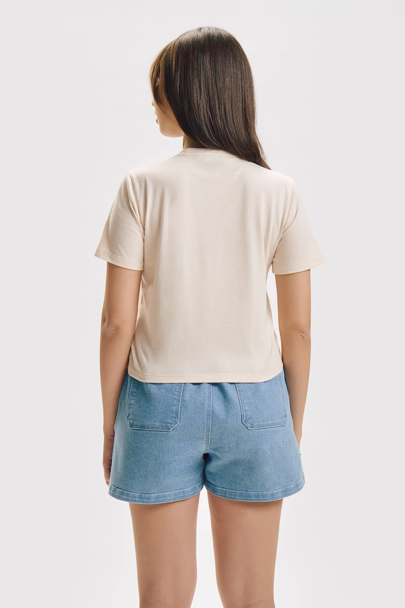 Weekend Culture Relaxed Graphic T-Shirt - Image 3