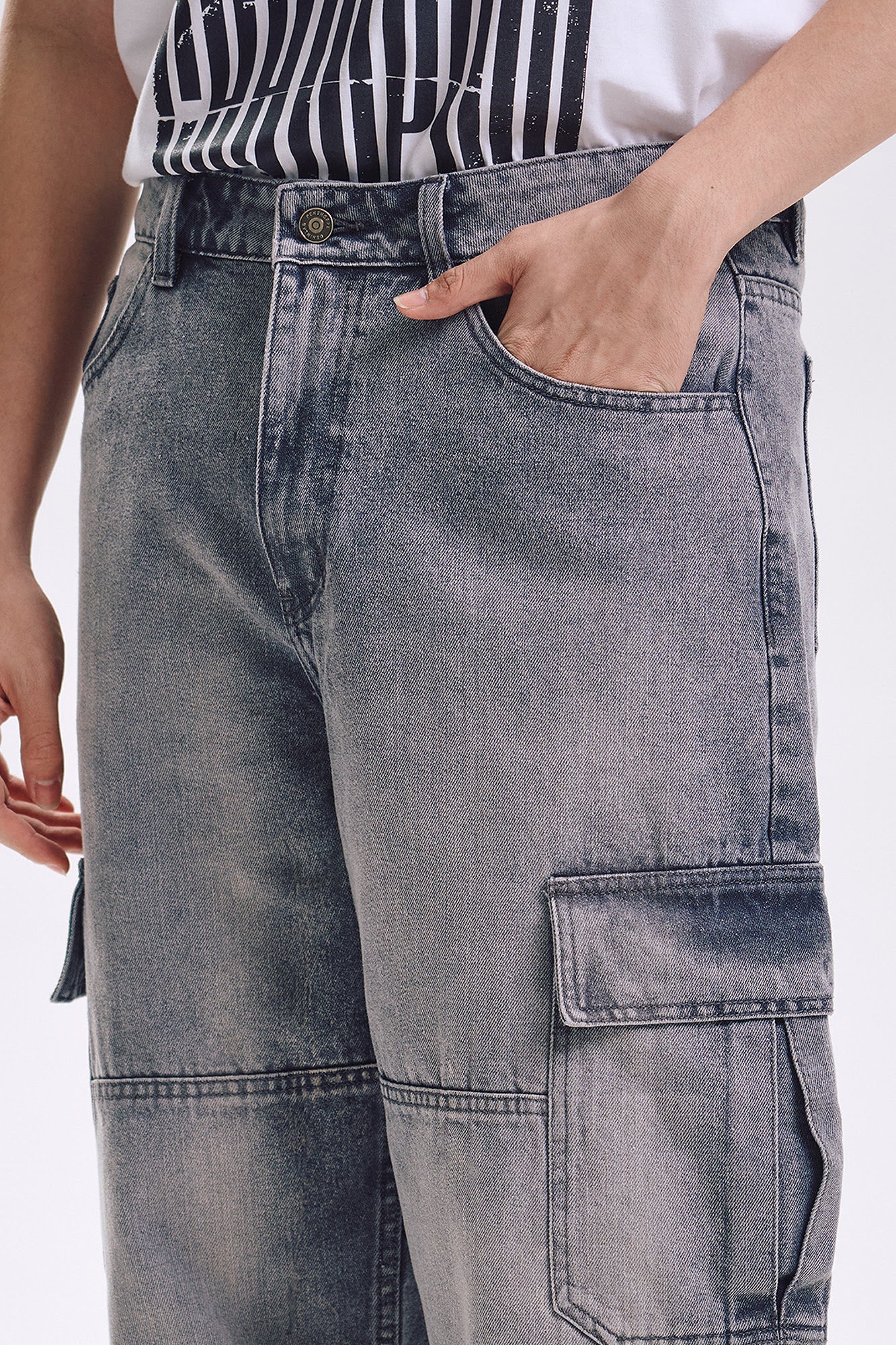 Wide Cargo Jeans - Image 2
