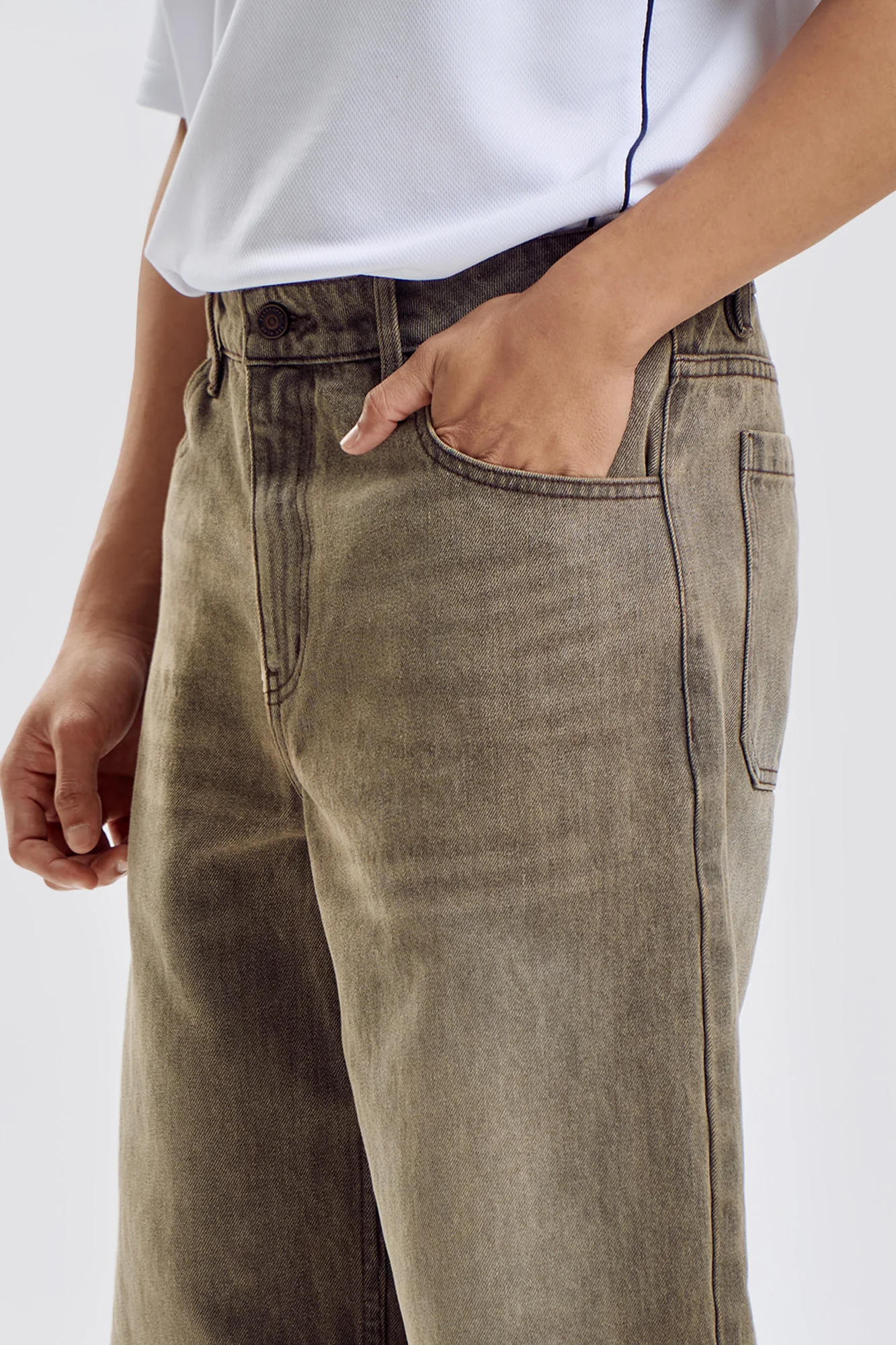 Wide Fit 5-Pocket Denim Jeans - Image 2