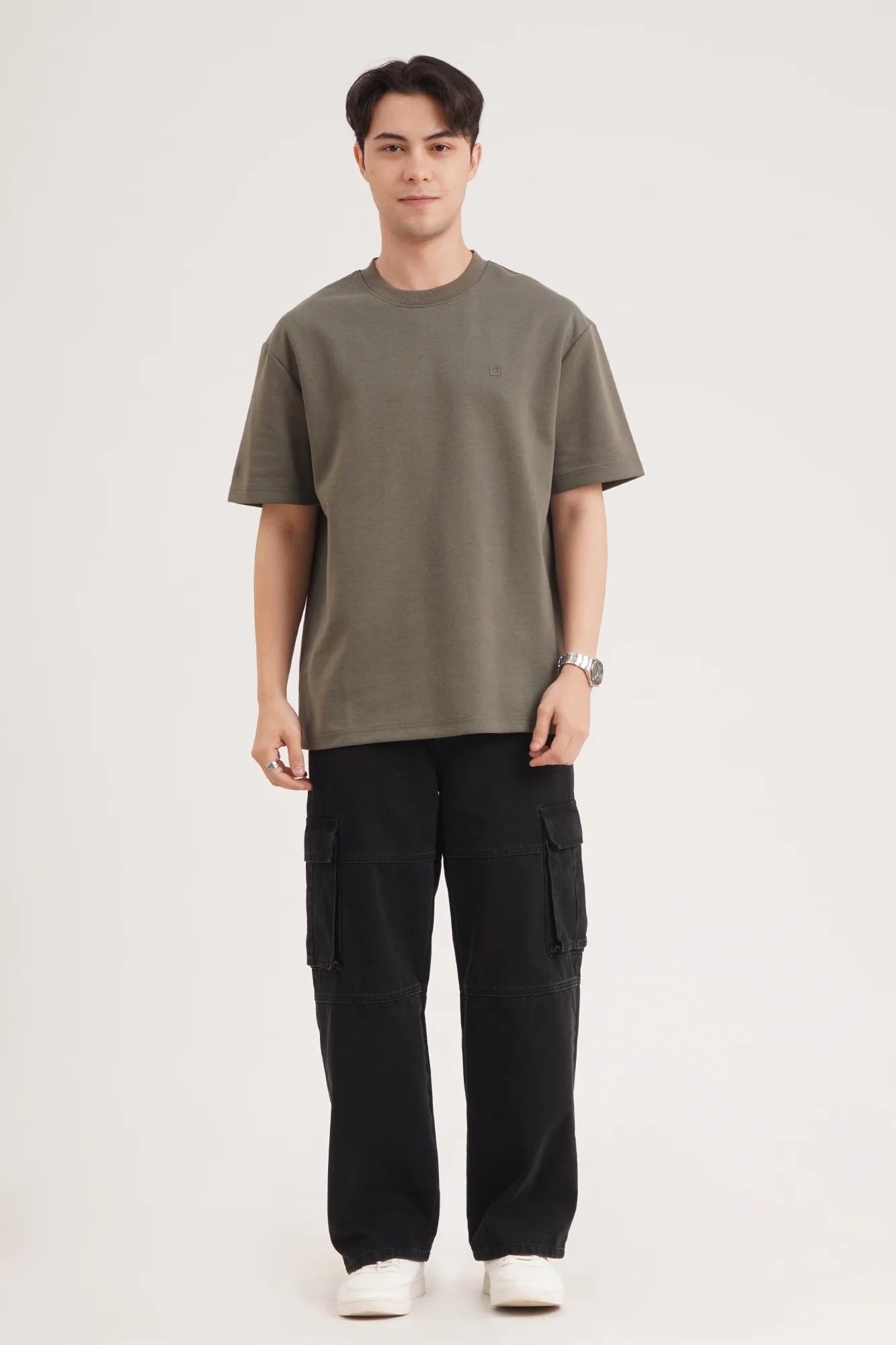 Wide Fit Cargo Jeans - Image 4