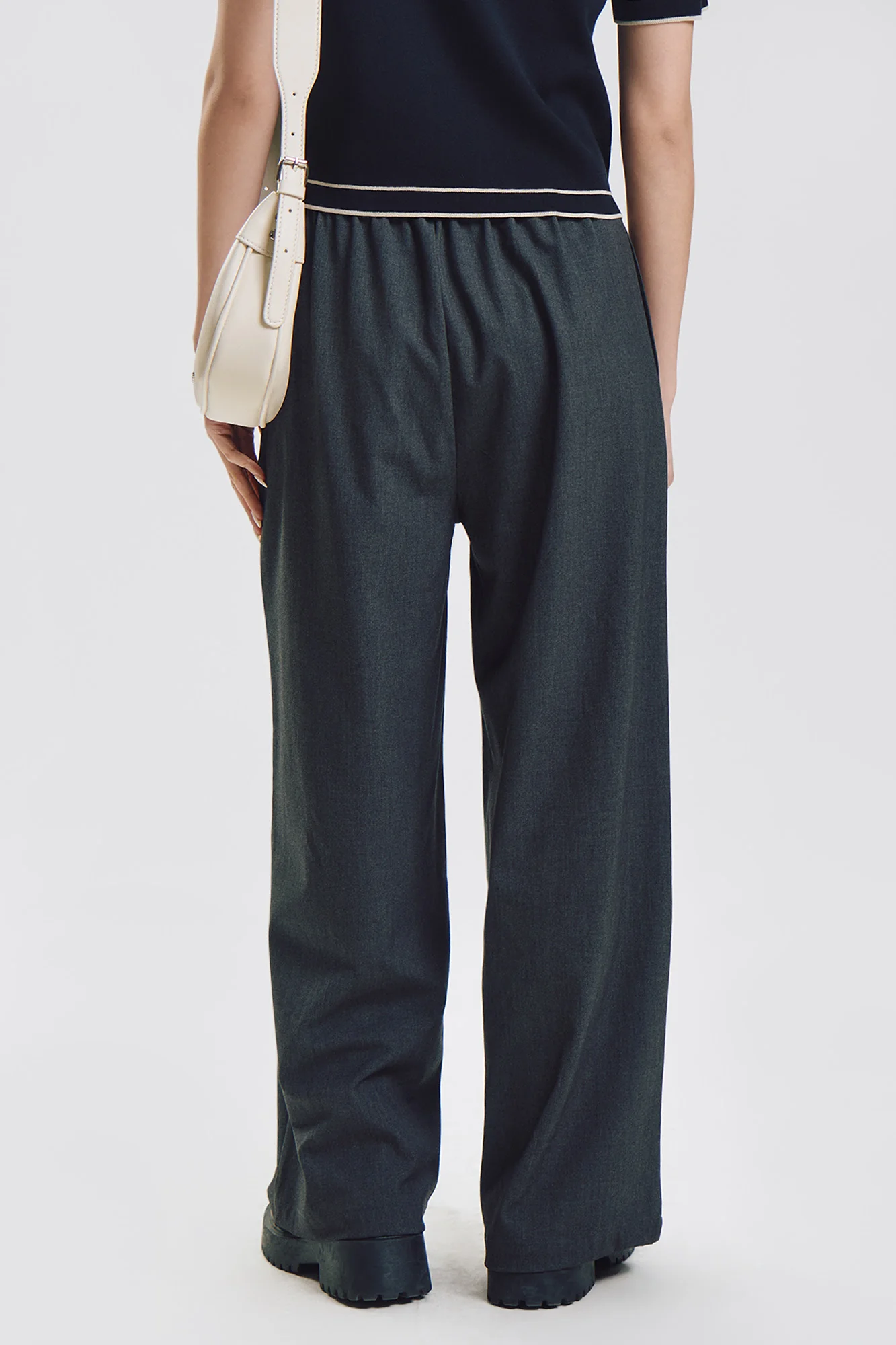 Wide Pull-On Pleated Pants - Image 4